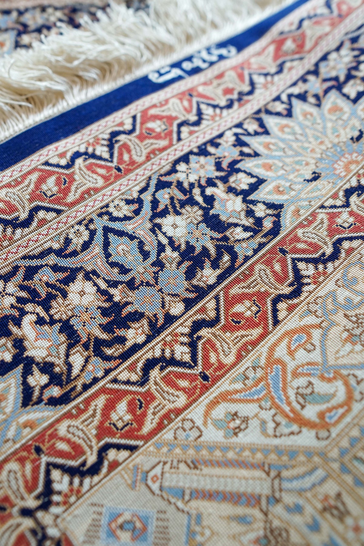 ペルシャ絨毯 クム産 シルク100％ モラー工房 120×78cm