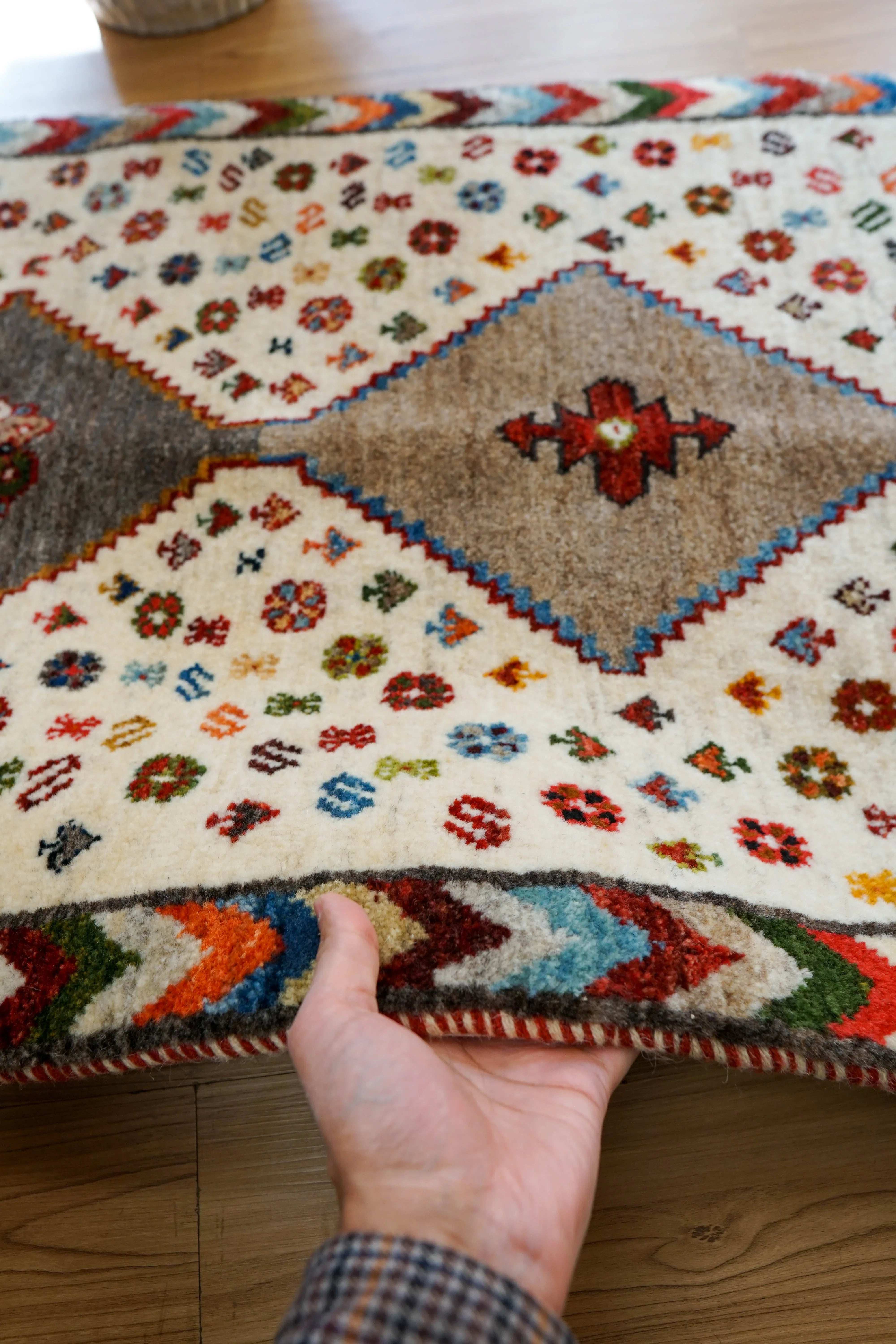 136x74cm Handwoven Persian Kashkuri Gabbeh Rug - Decorworks