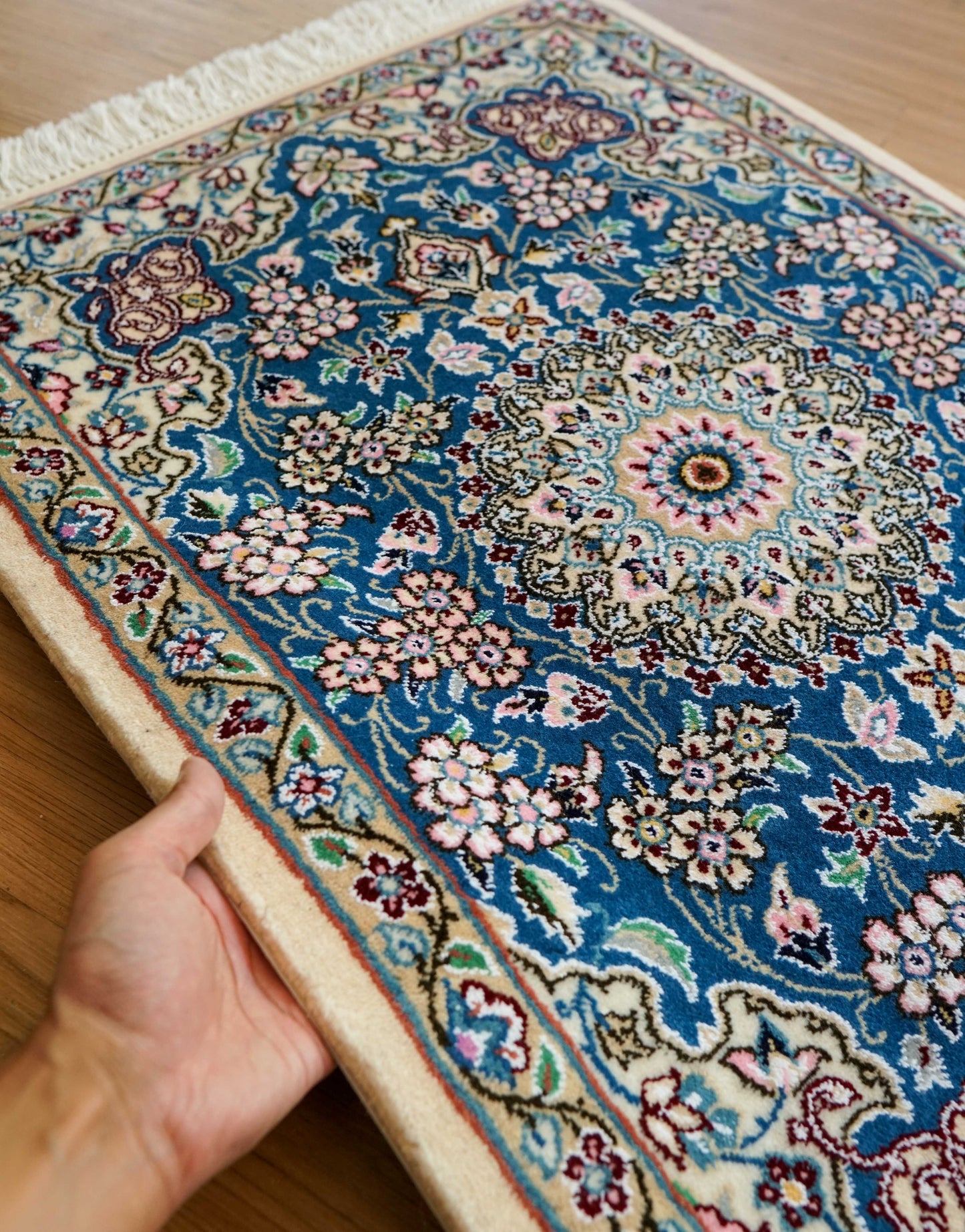  ペルシャ 絨毯 ナイン　90×63cm