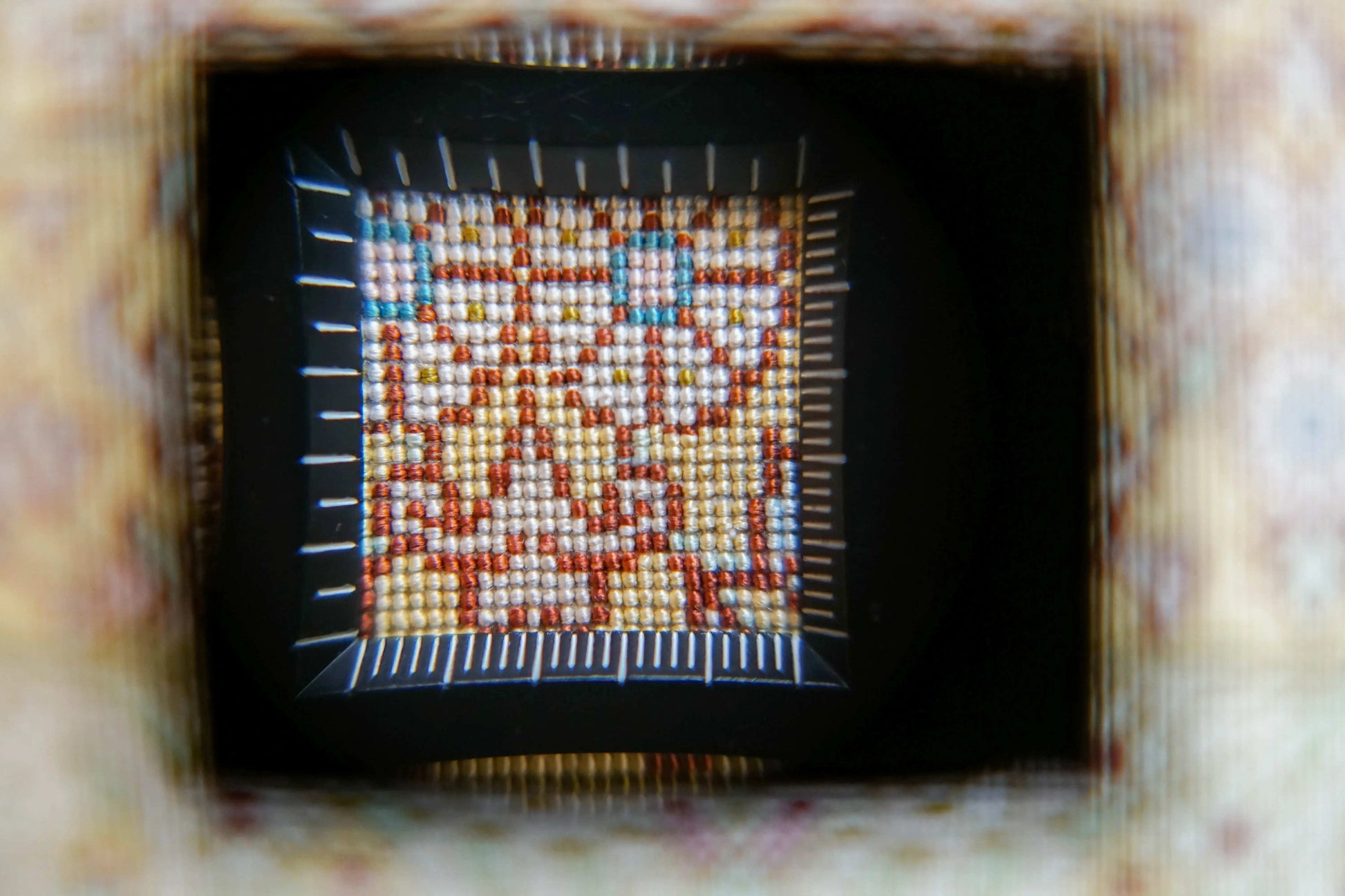  ペルシャ絨毯 クム産 シルク100% 手織りラグ 121×78cm