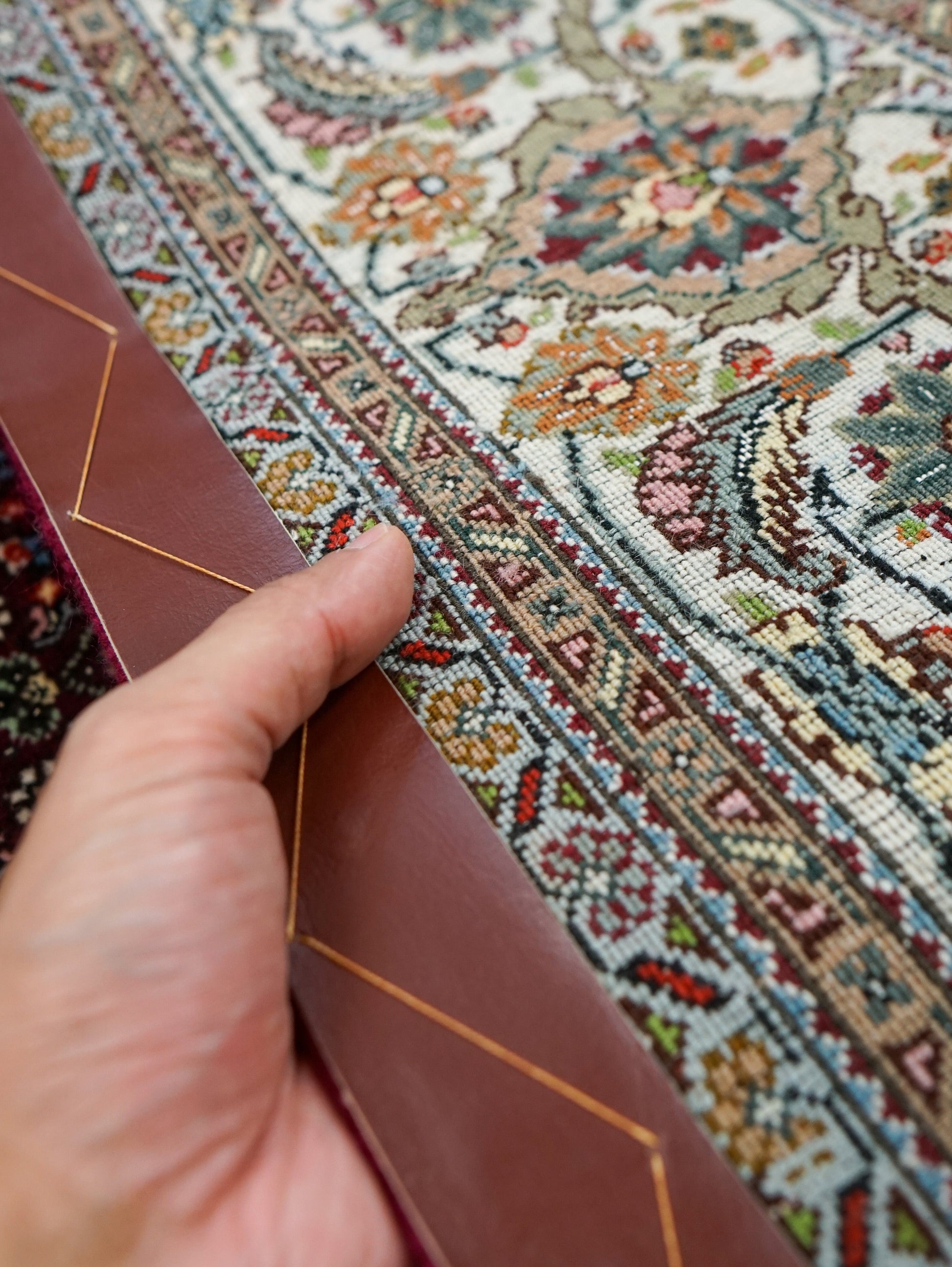 Collection ペルシャ手織り絨毯 タブリーズ産 305×205cm マヒ柄