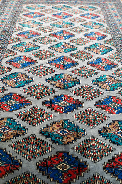  パキスタン手織り絨毯 234×160cm