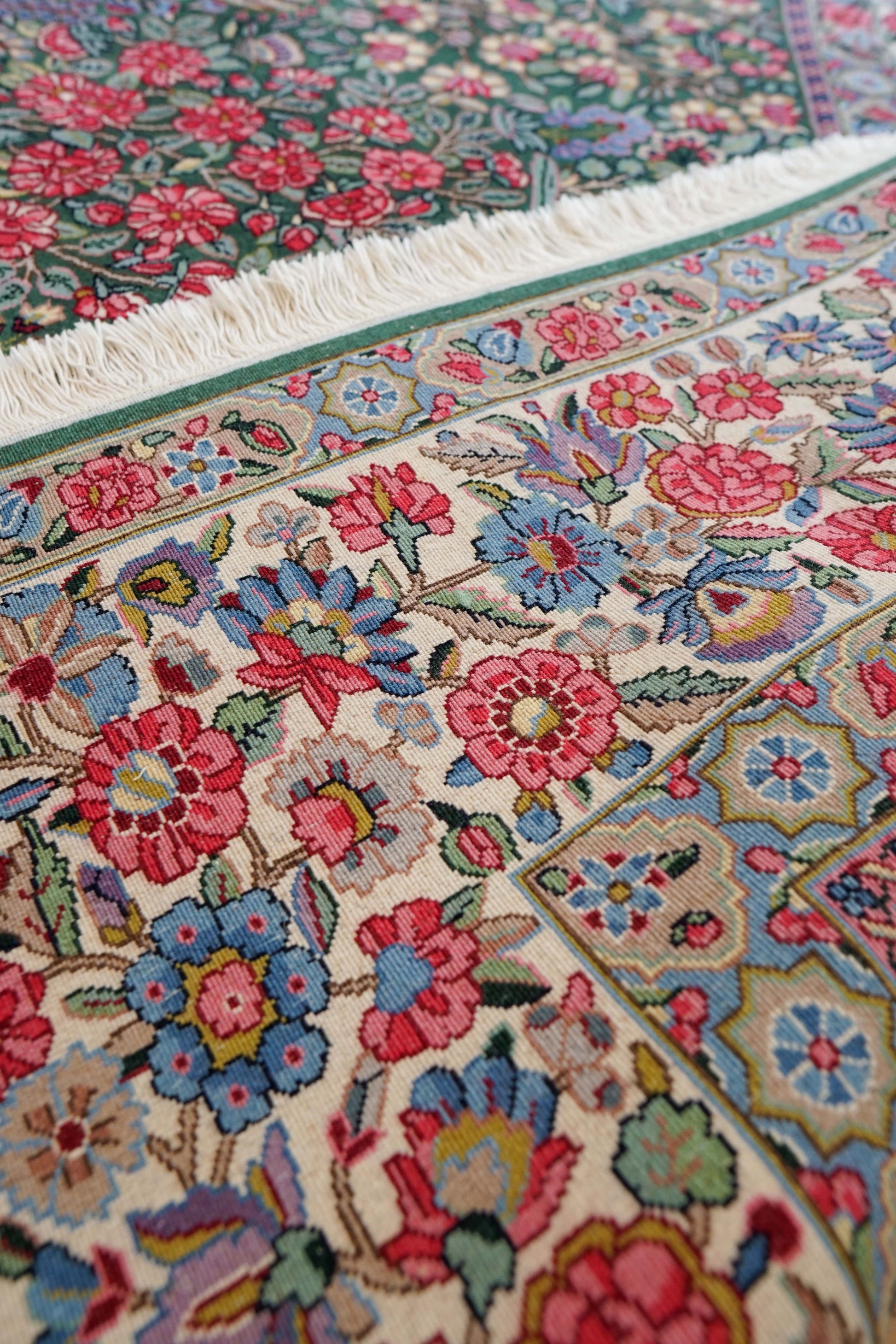  ペルシャ絨毯　ケルマン産  245×155cm　