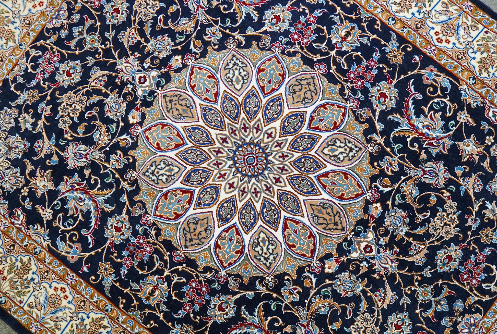 ペルシャ絨毯 Nine　250×200cm　 Decorworks
