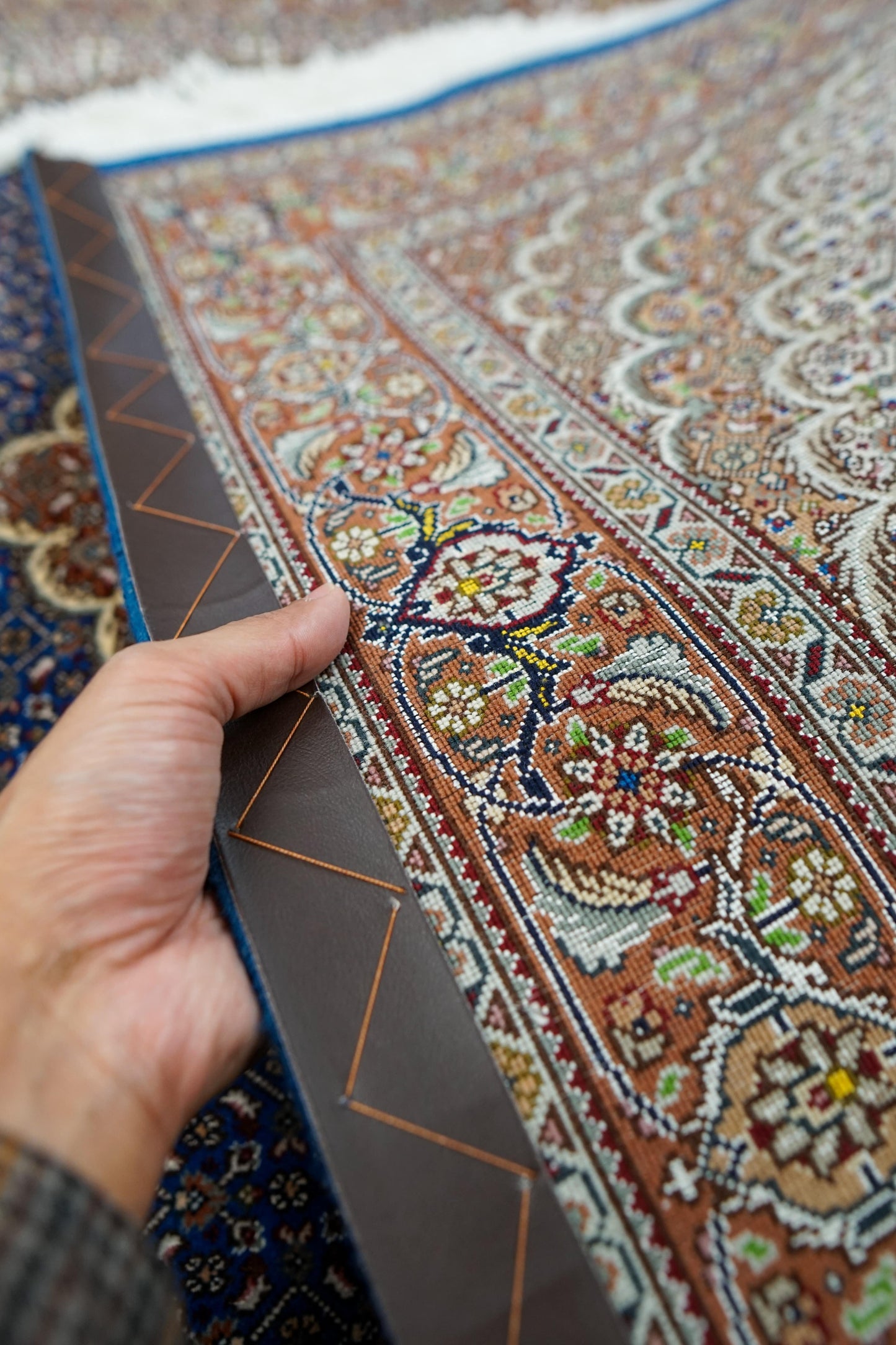 Collection 154×106cm 手織り ペルシャ絨毯 タブリーズ産　50RAJ