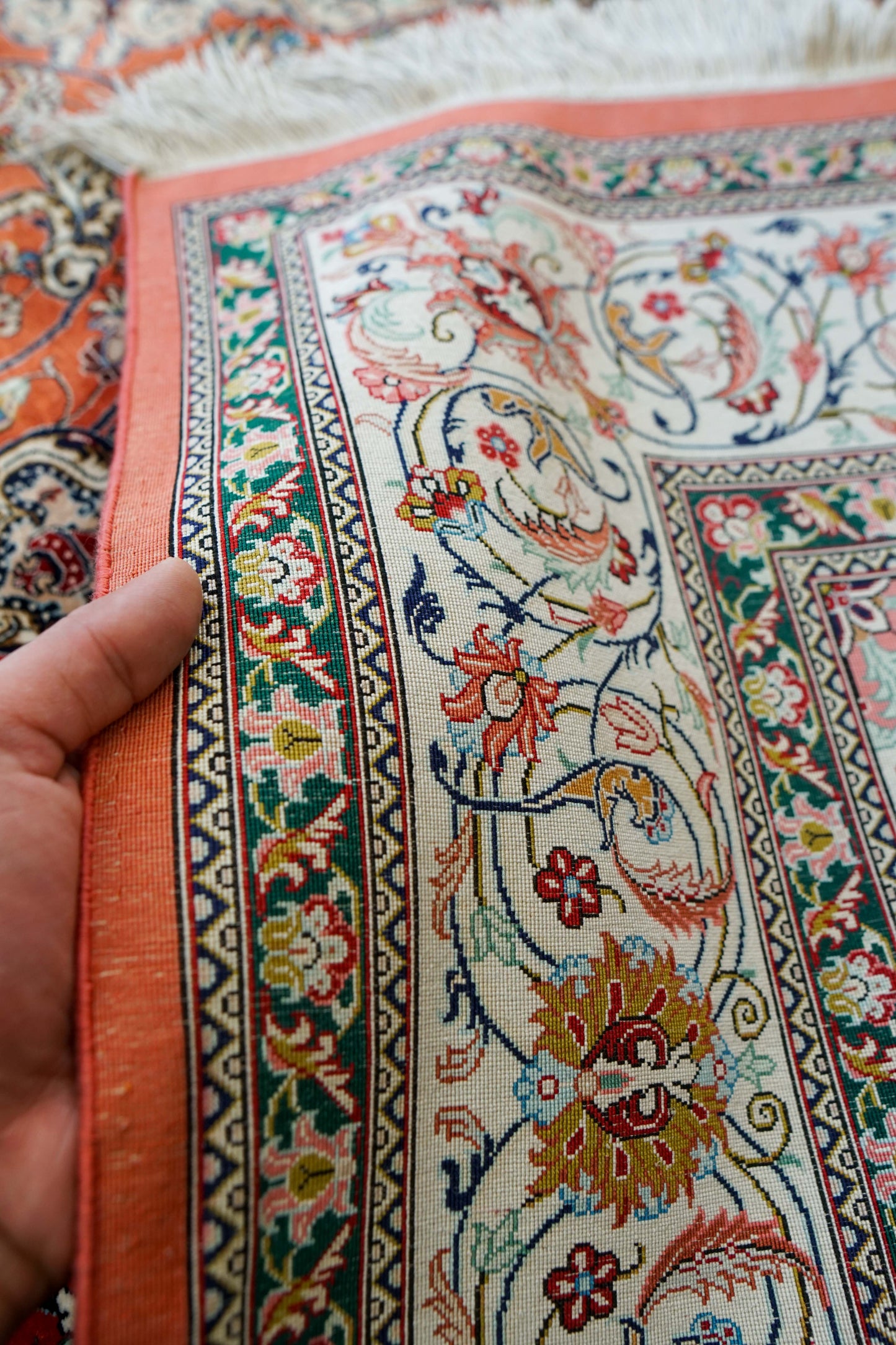 ペルシャ絨毯 クム産 モハマディ工房 シルク100% 197×130cm｜手織り 高密度シルクラグ メダリオンデザイン