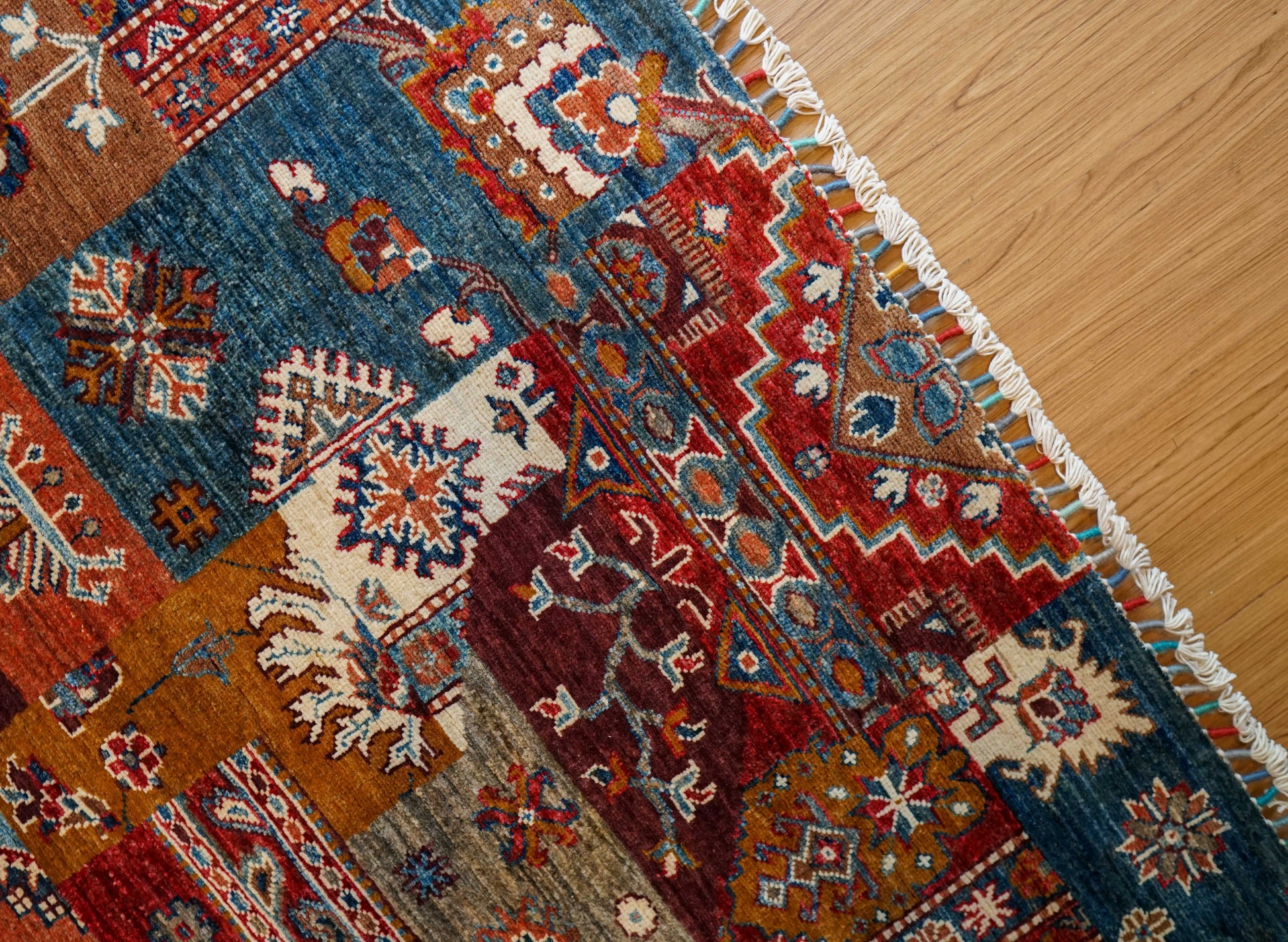  アフガン絨毯 ガズニー産 ウール トライバルパッチワークデザイン 206×153cm