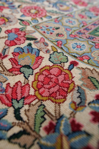  ペルシャ絨毯　ケルマン産  245×155cm　