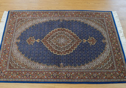 Collection 154×106cm 手織り ペルシャ絨毯 タブリーズ産　50RAJ