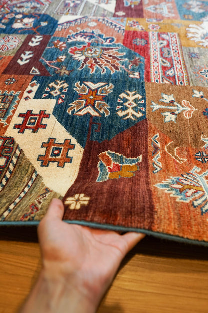  アフガン絨毯 ガズニー産 ウール トライバルパッチワークデザイン 206×153cm