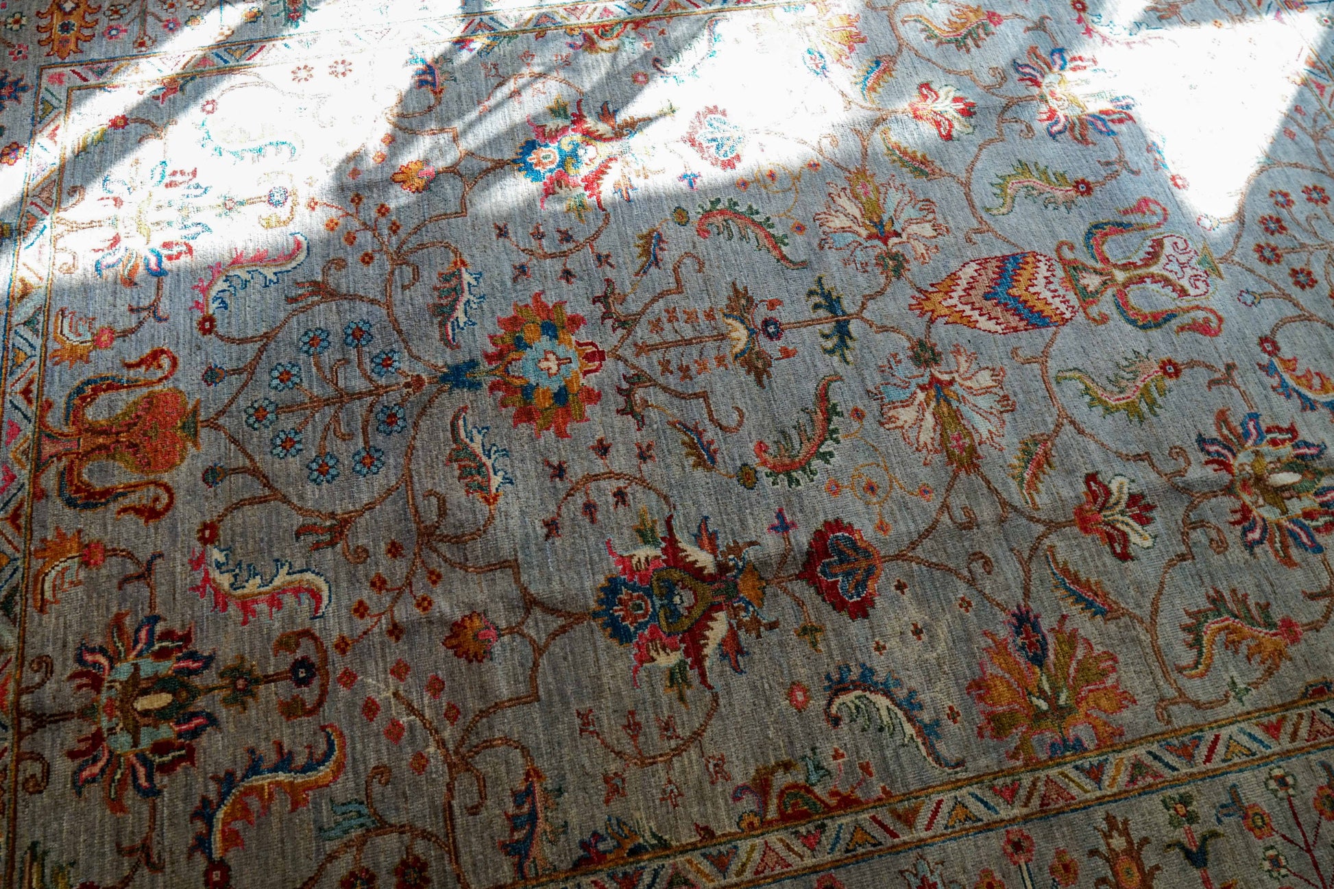  アフガニスタン手織り絨毯 ガズニ  243×176cm｜手紡ぎウール×草木染め