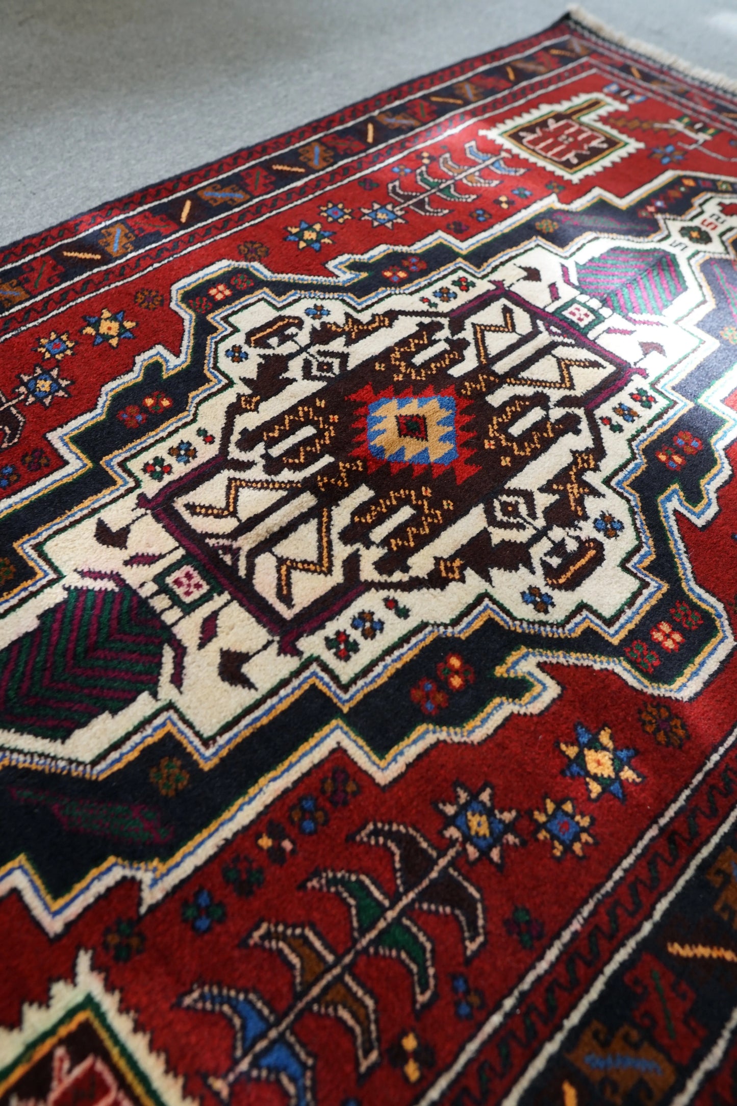 163×95cm ペルシャ 絨毯 バルーチ 手織り トライバルラグ Decorworks