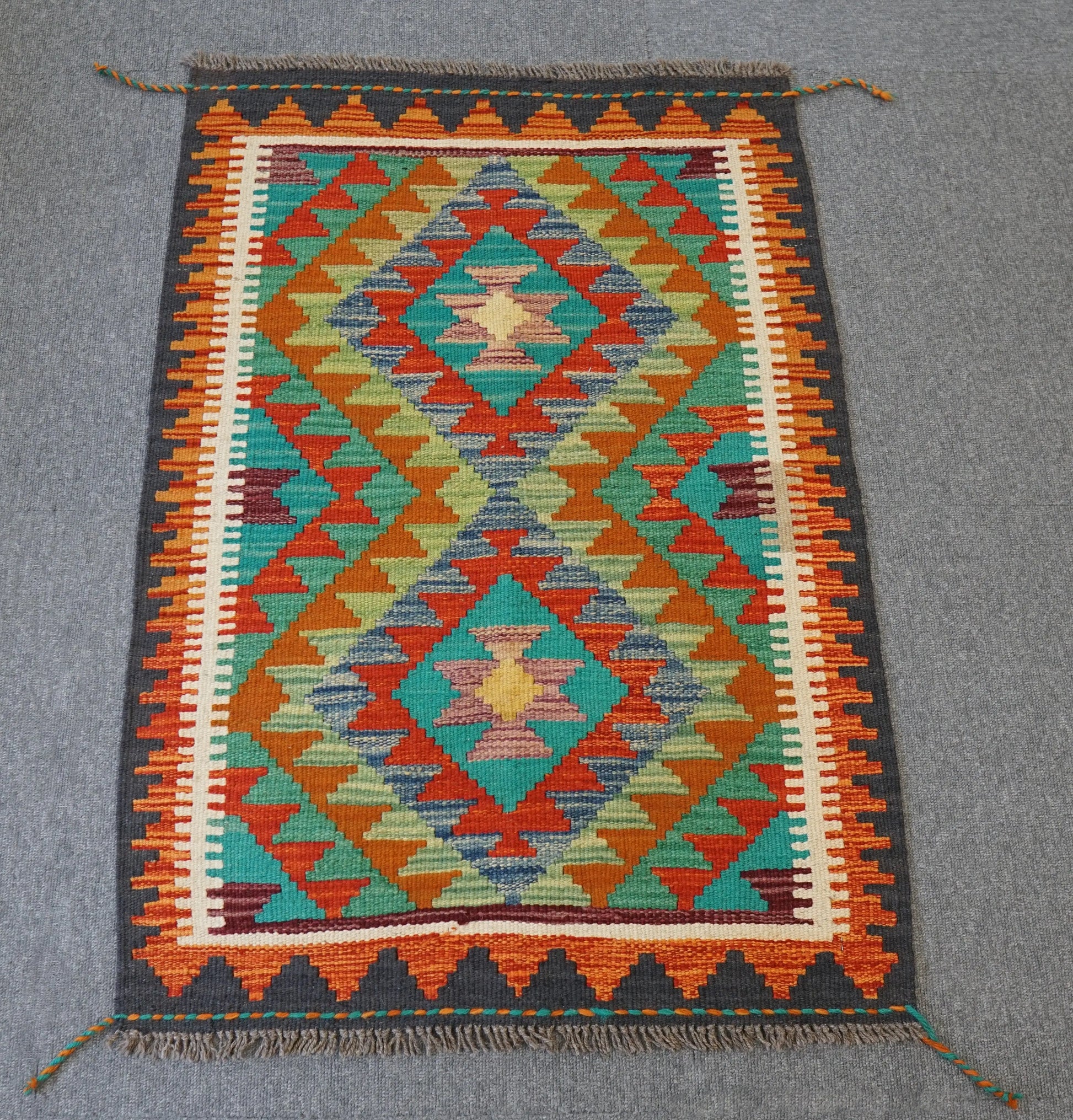 90×60cm　　アフガニスタン手織りキリム Decorworks