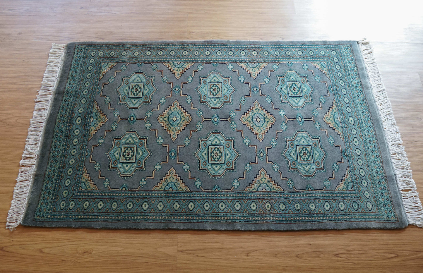  パキスタン手織り絨毯 121×76cm｜ニュージーランド産ウーステッドウール使用・高密度織り
