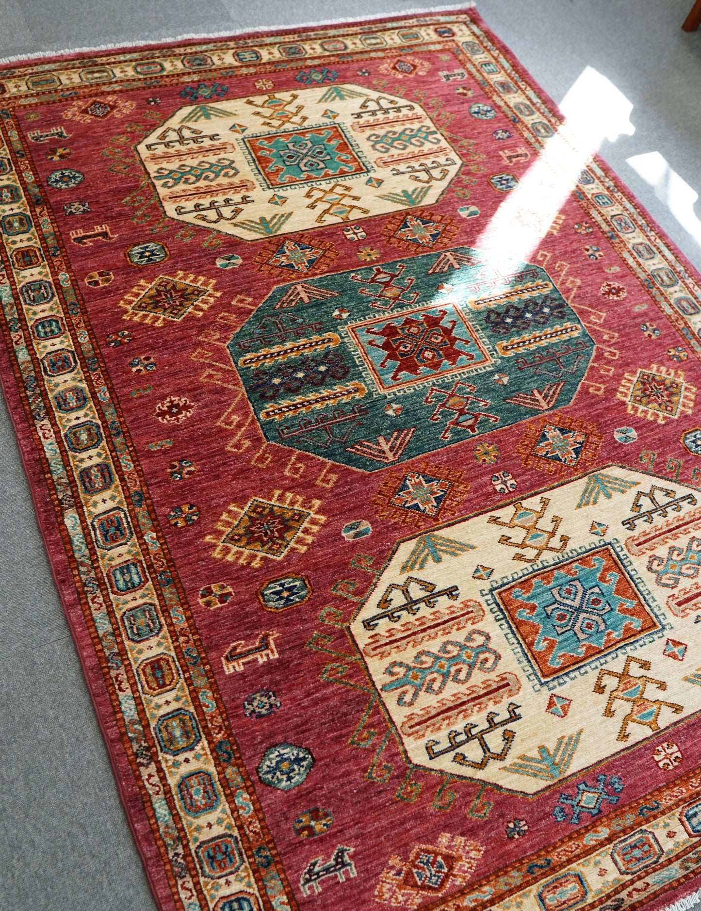 212×146cｍ アフガニスタン ガズニーウール 手織り絨毯 Decorworks
