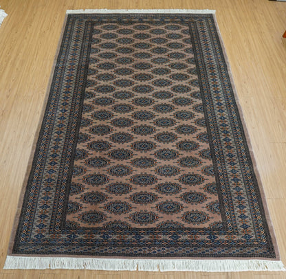  パキスタン手織り絨毯  251×161cm