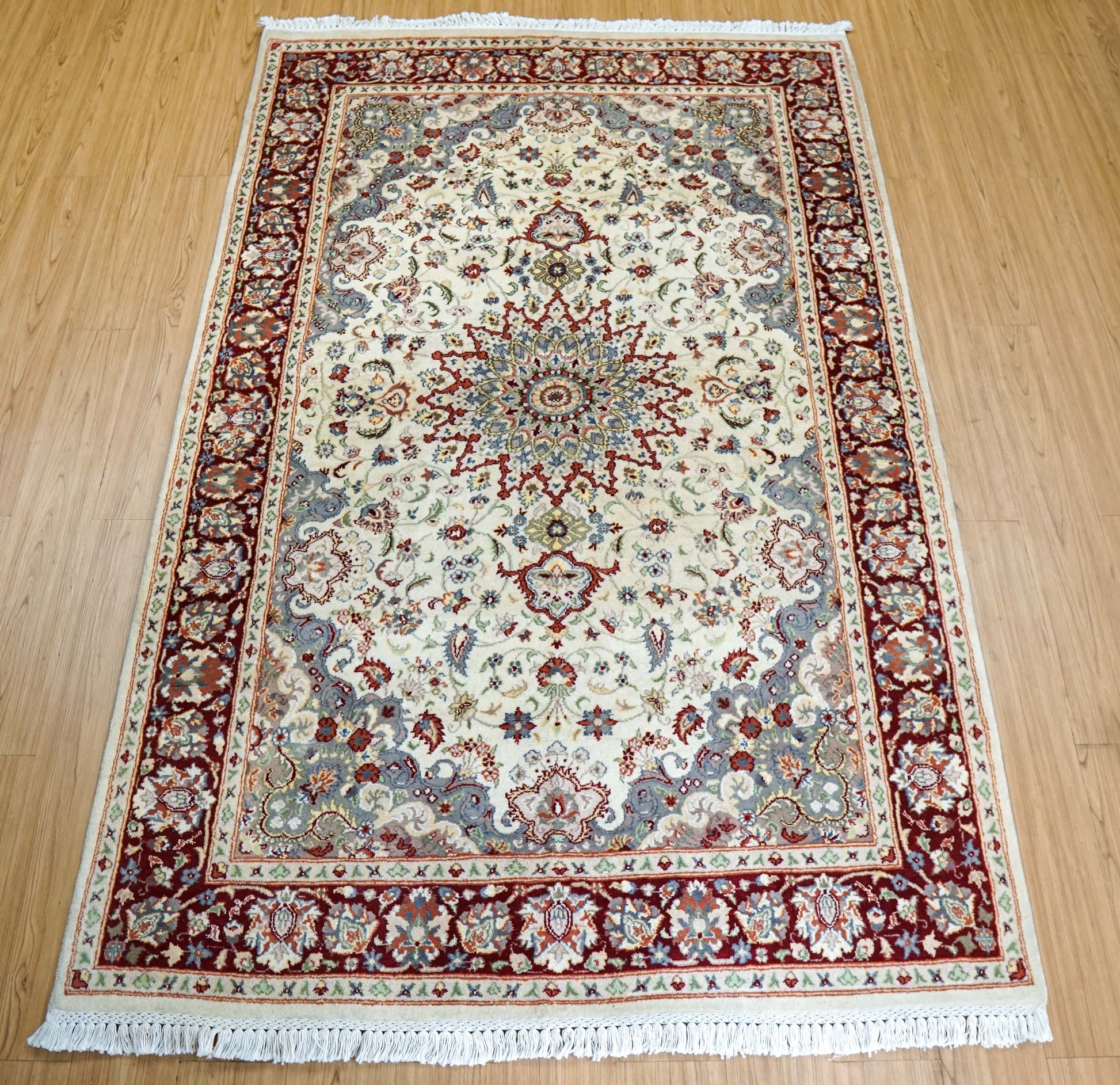  手織りペルシャ絨毯 オリエンタルラグ 228×144cm