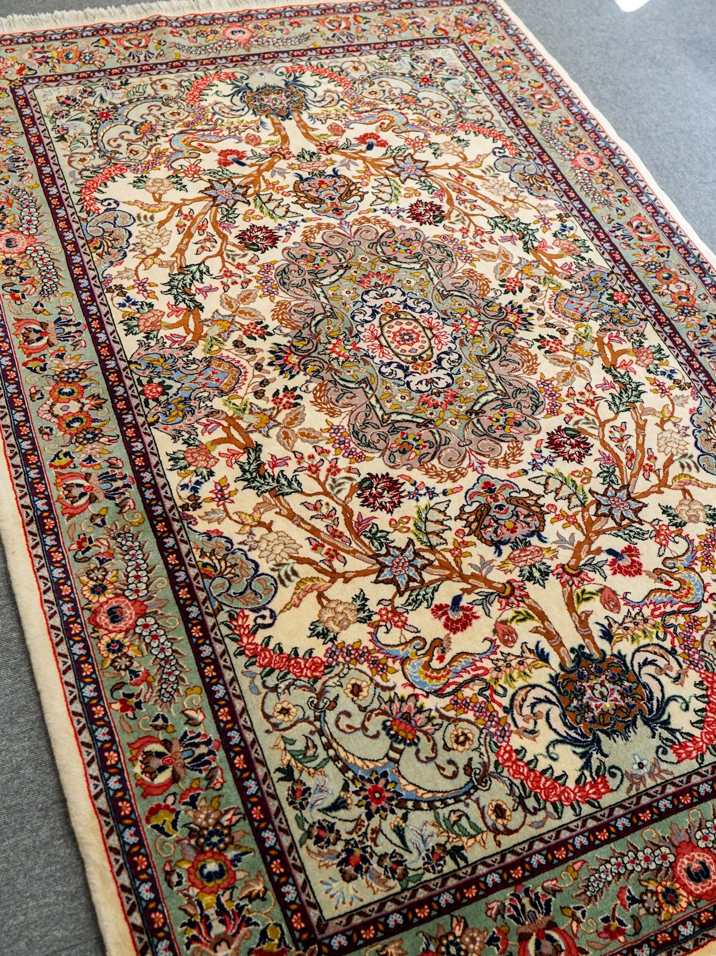 200×135cm　 ペルシャサルーク総手織り絨毯 Decorworks
