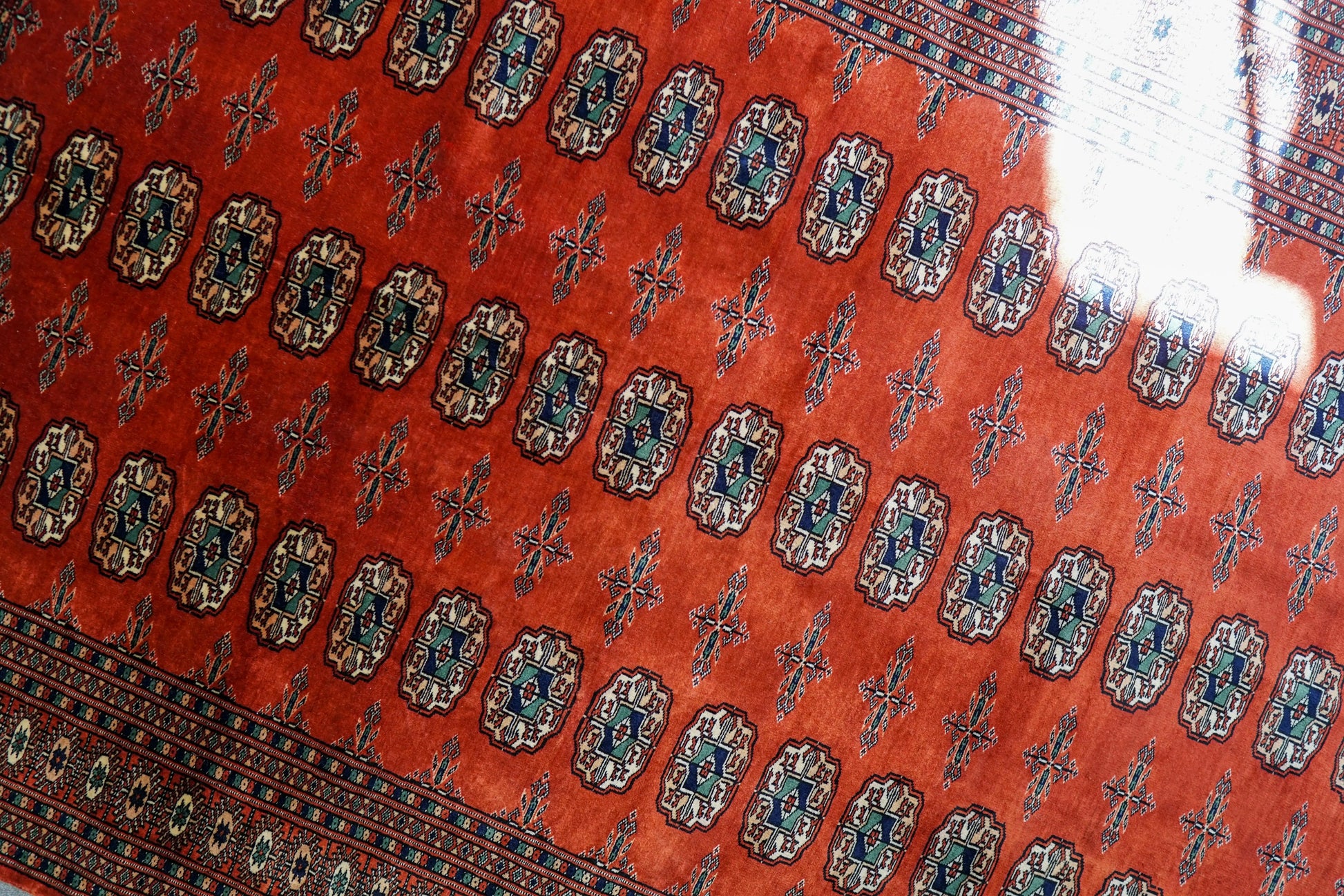 205×141cm トルクメン ボハララグ 手織り絨毯 Decorworks