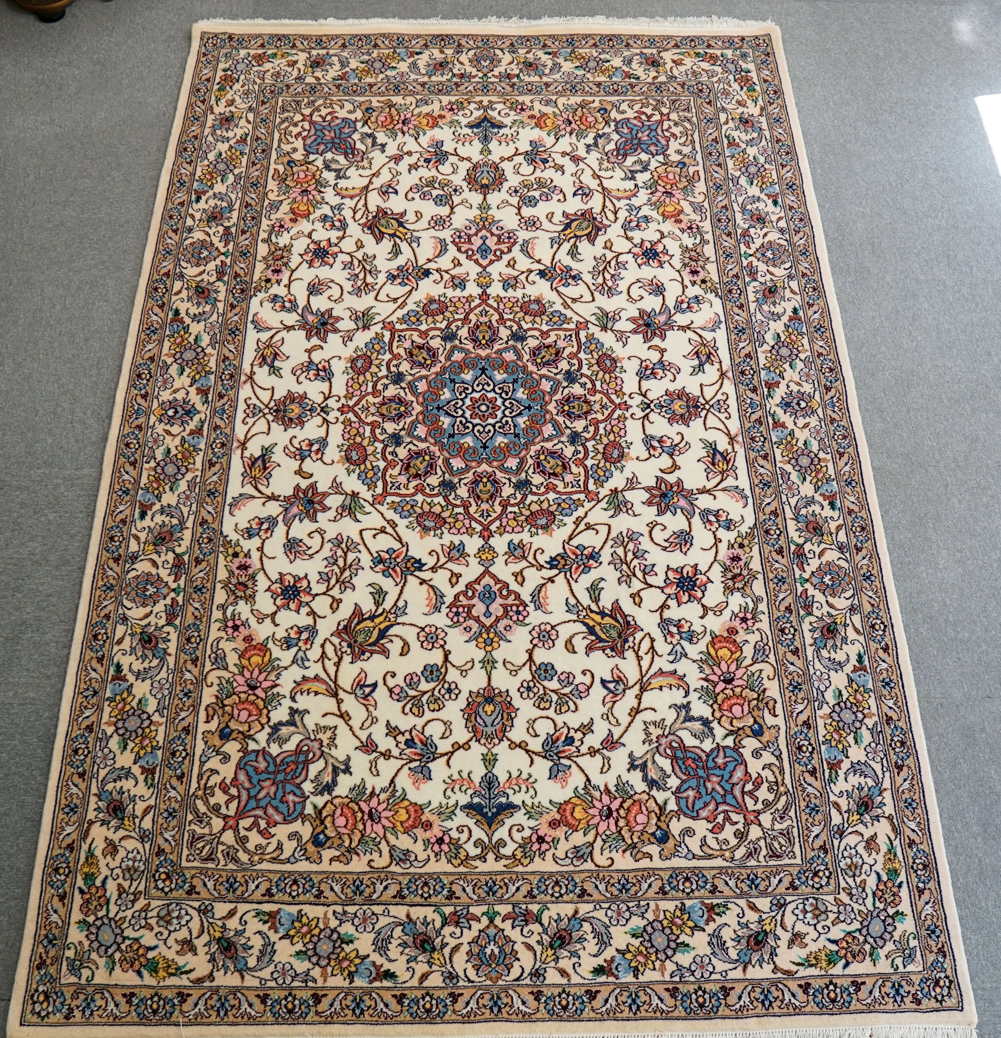 240×156cm　 ペルシャ手織り絨毯 - Decorworks