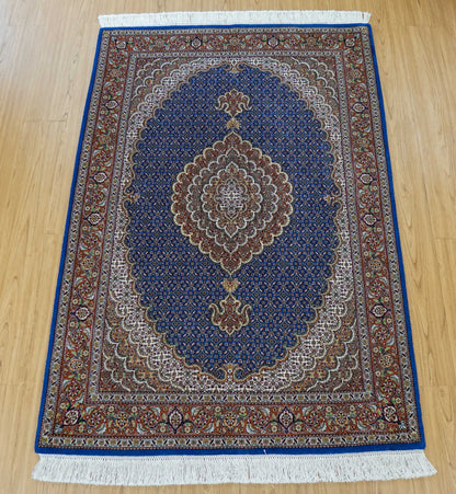  154×106cm 手織り ペルシャ絨毯 タブリーズ産　50RAJ