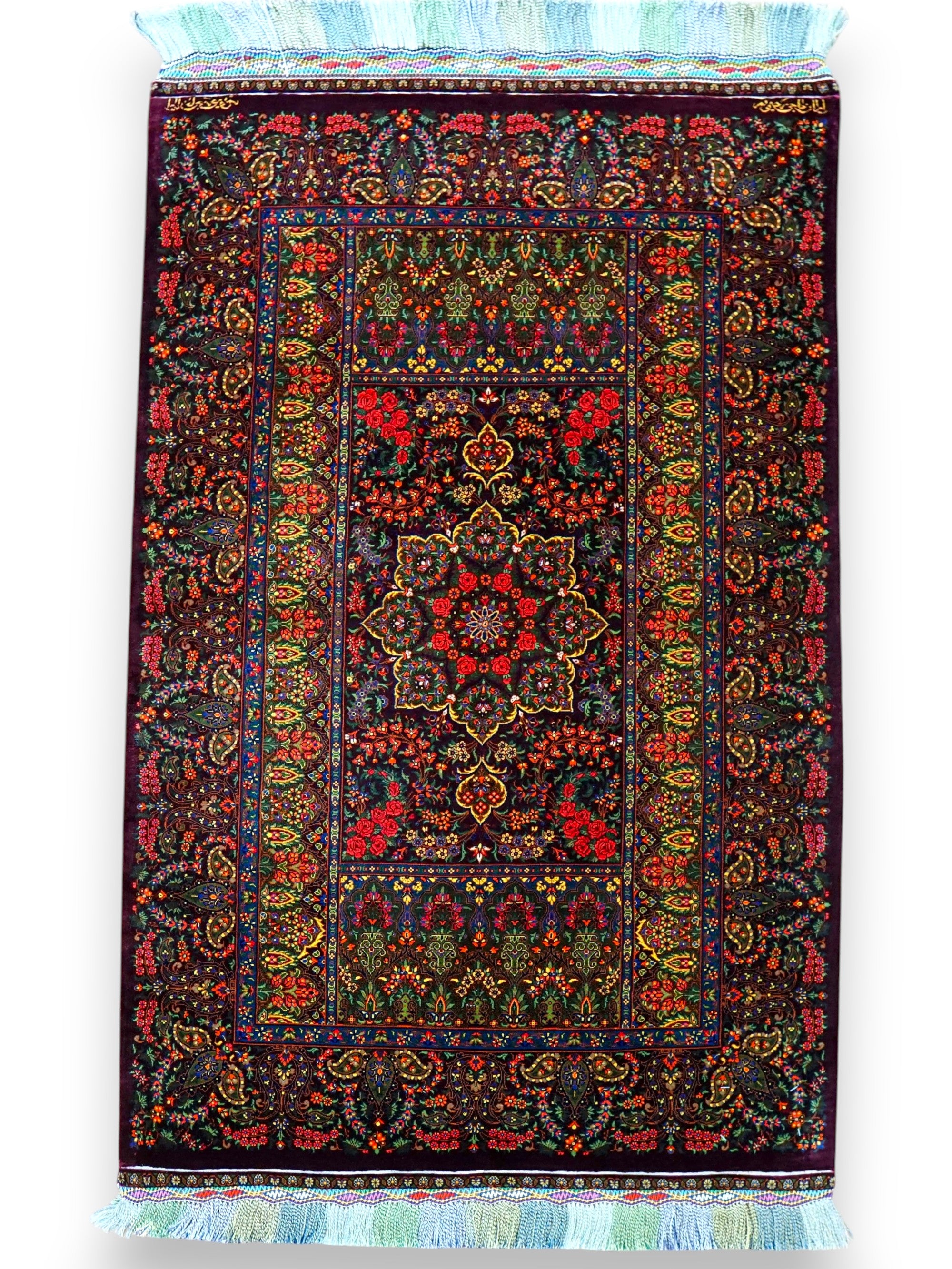 ペルシャ絨毯 クム産 シルク100％ ハジラヒミ工房 130×79cm – Decorworks