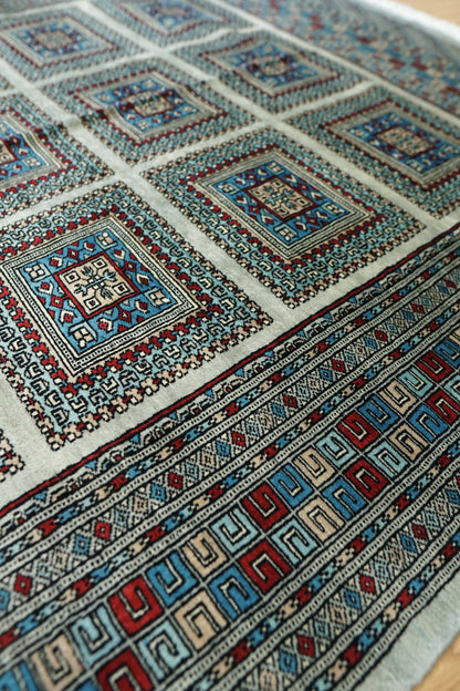  パキスタン手織り絨毯 238×163cm｜メリノウール使用 グレー 幾何学デザイン