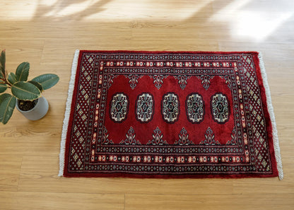  トルクメン ボハラ 手織り パキスタン絨毯  95×62cm