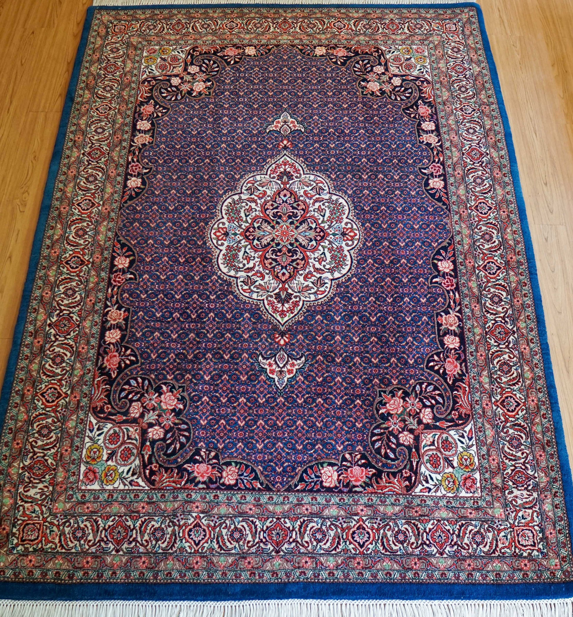  ペルシャ絨毯 ビジャール産 ビジャー 225×154cm タカブ