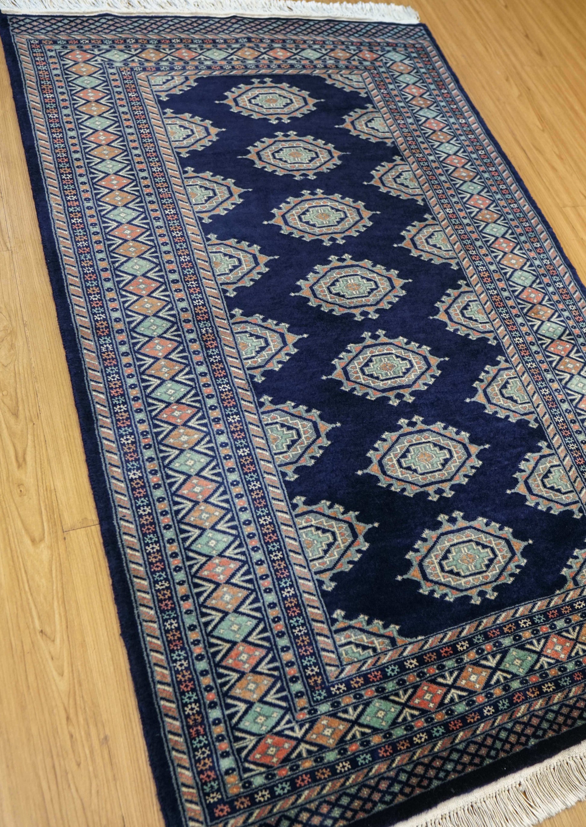  パキスタン手織り絨毯 153×95cm｜草木染ウール