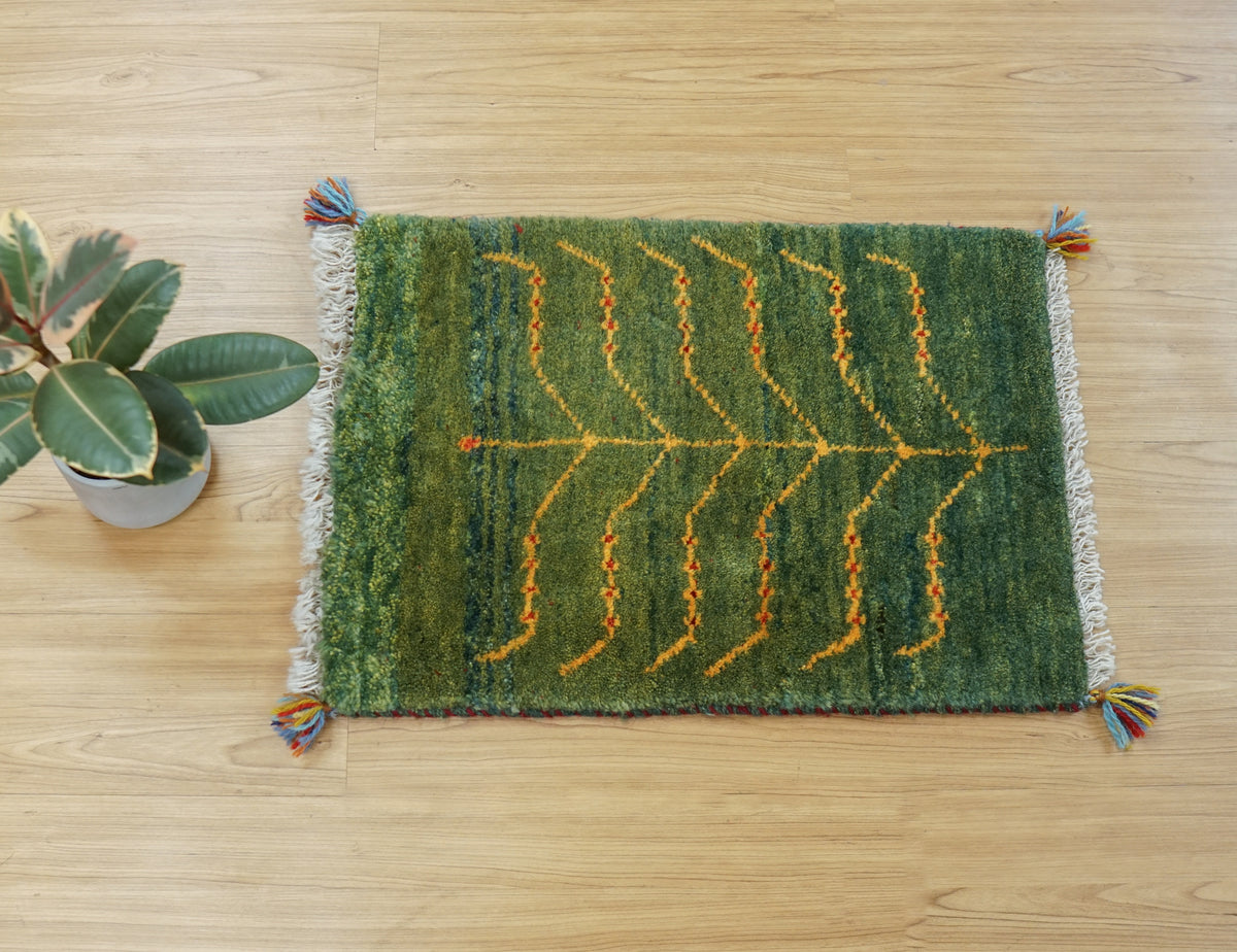  ペルシャ絨毯 手織りギャッベ アマレ族 64×41cm