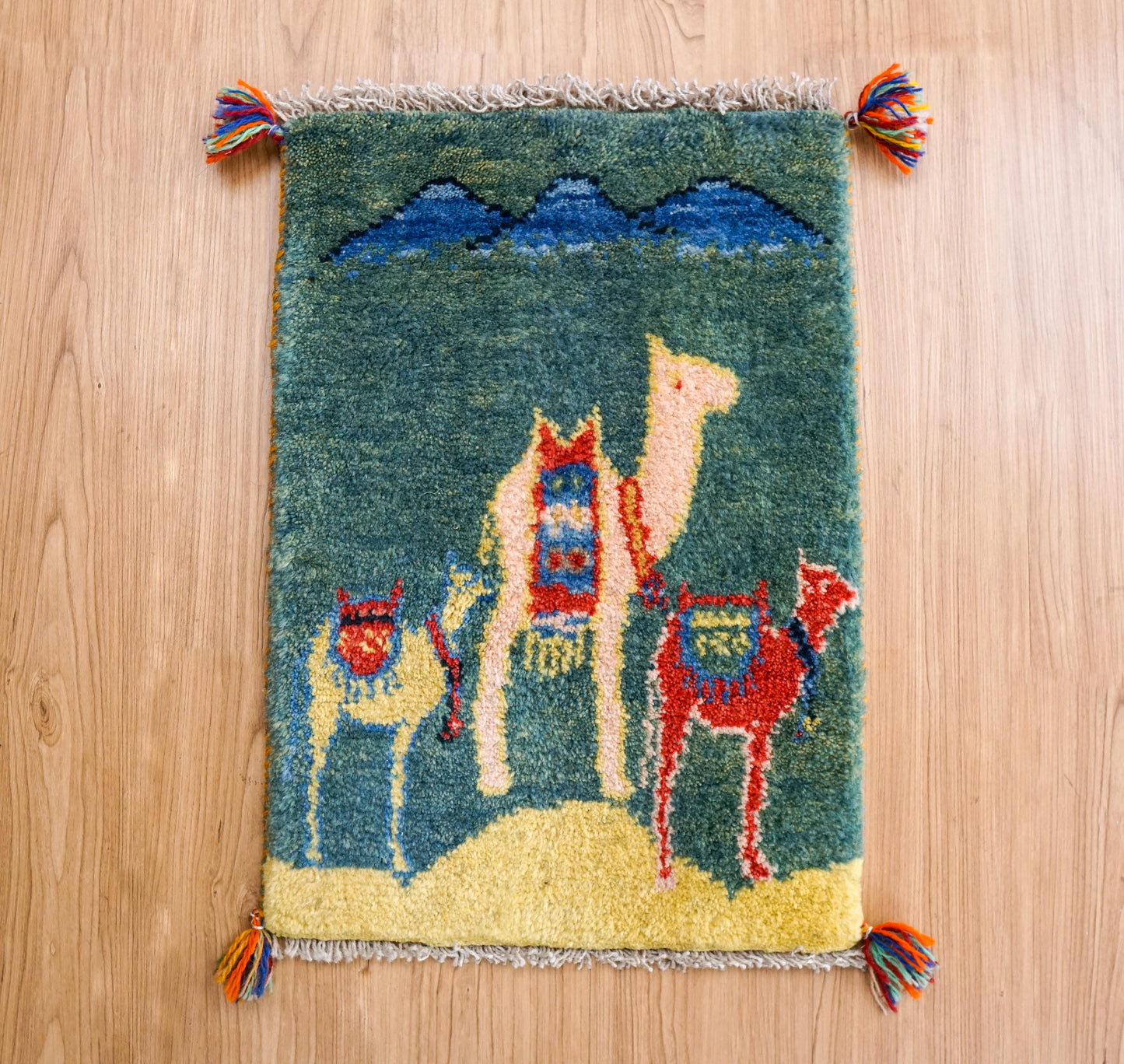  ペルシャ手織りギャッベ 60×40cm