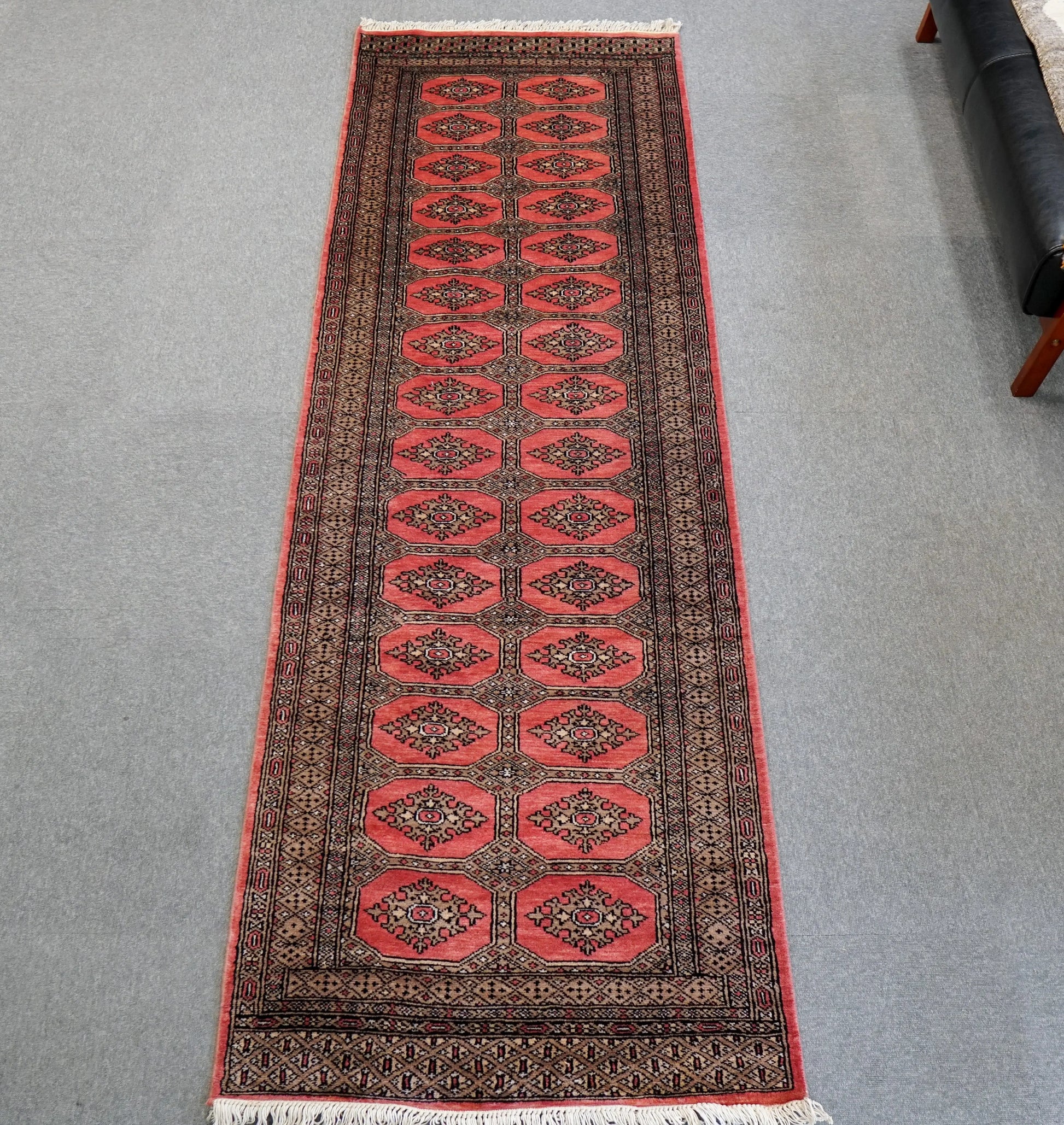 249×80cm パキスタン手織り絨毯　ランナー Decorworks