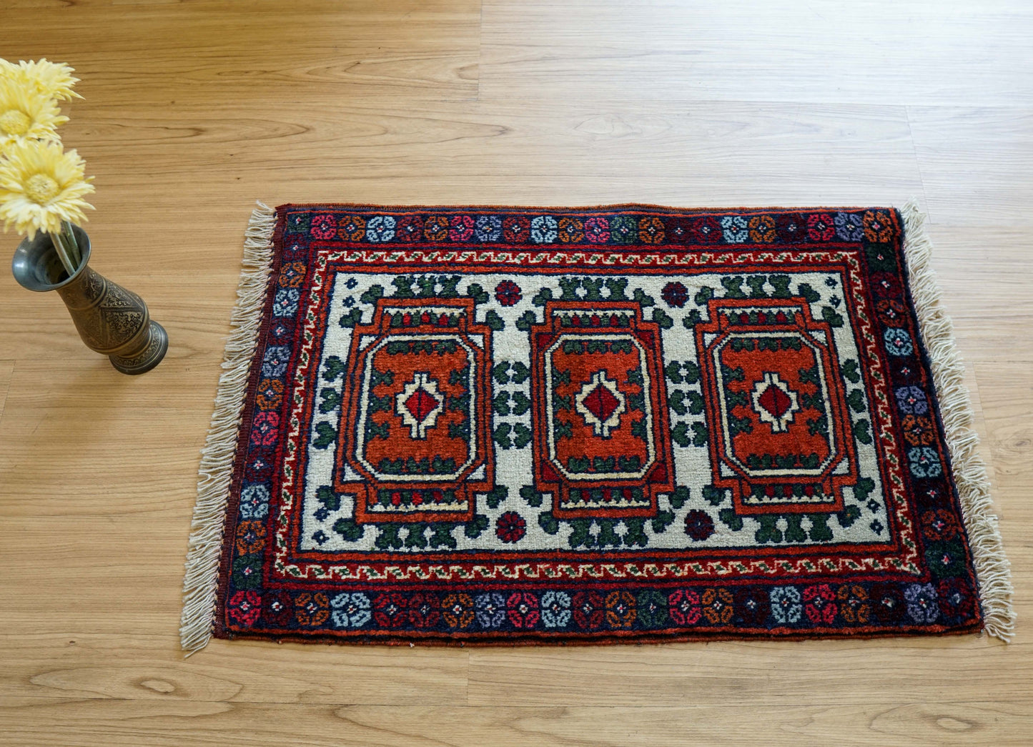 アフガニスタン手織り絨毯 カールモハメディ 54×42cm｜ミニラグ・玄関マットサイズ トライバルラグ