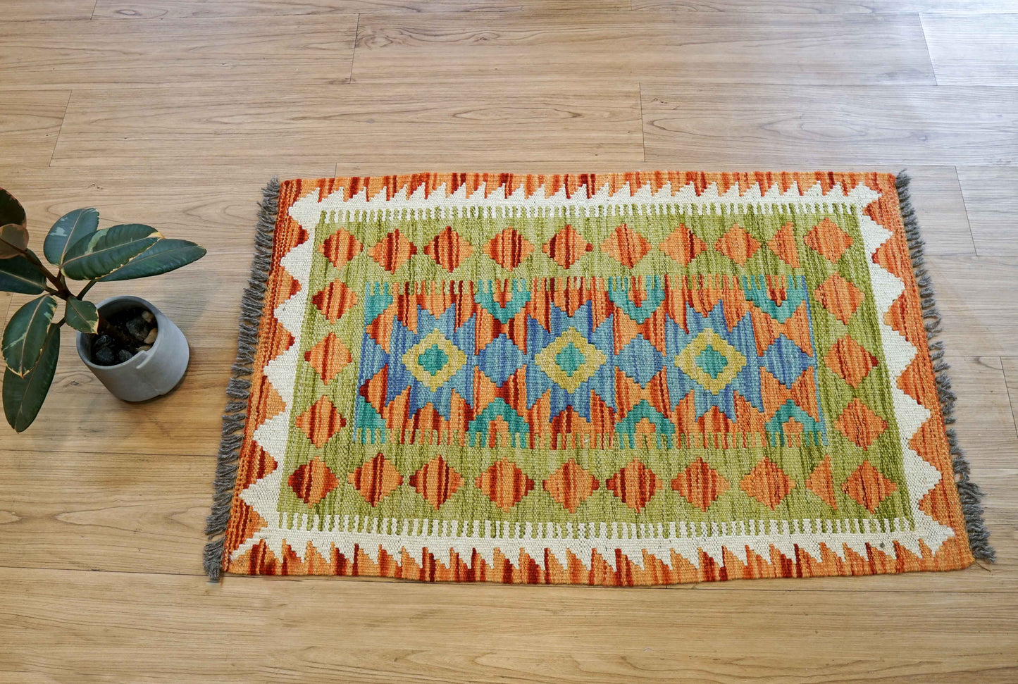  90×57cm アフガニスタン手織りキリム