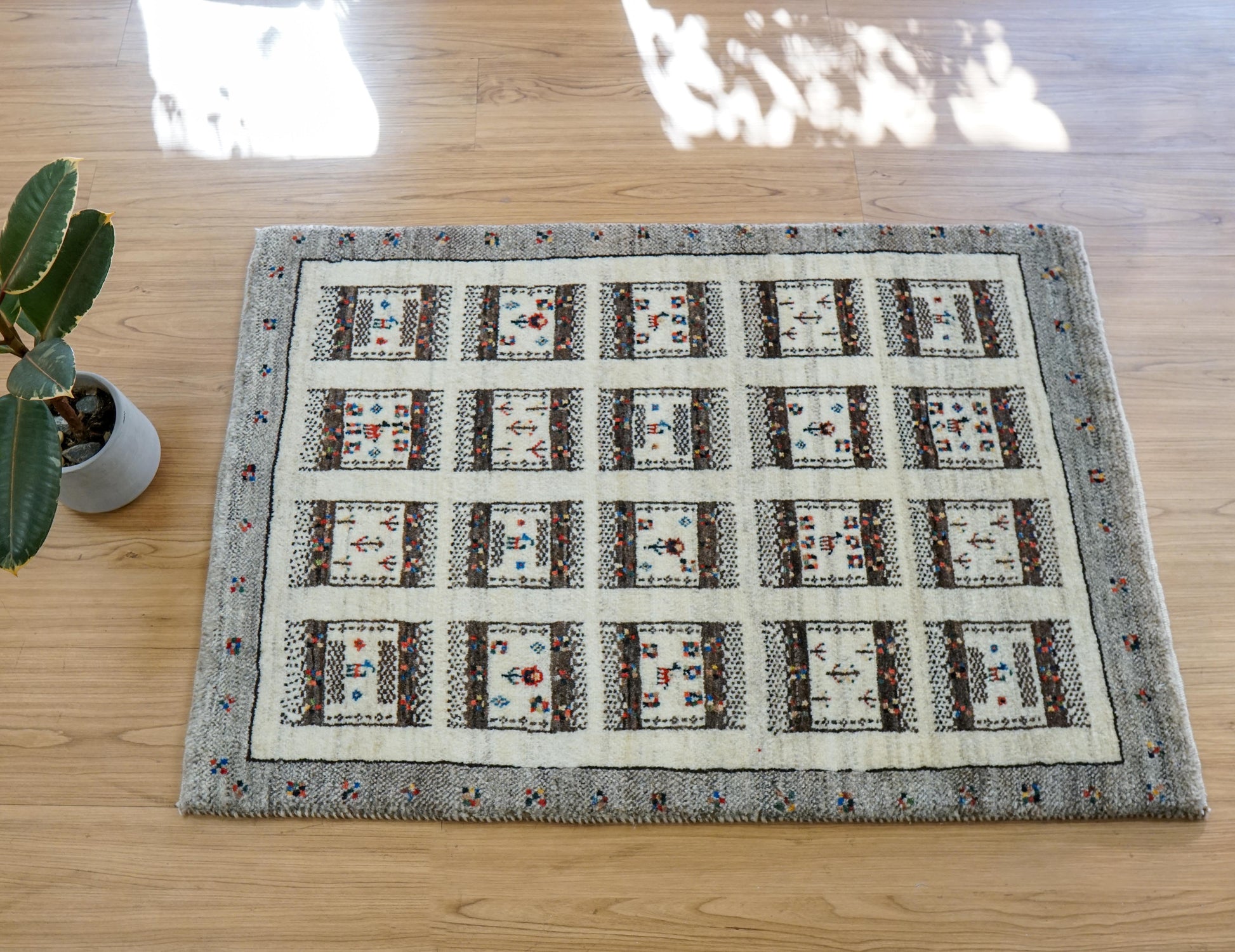  手織り ペルシャ カシュクリギャッベ 95×65cm リズ　ギヤべ