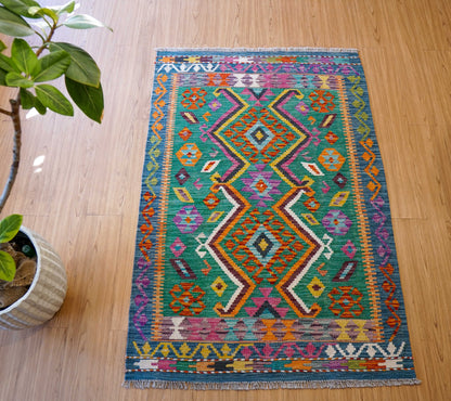 アフガニスタン手織りキリム　ペルシャ絨毯　147×100cm