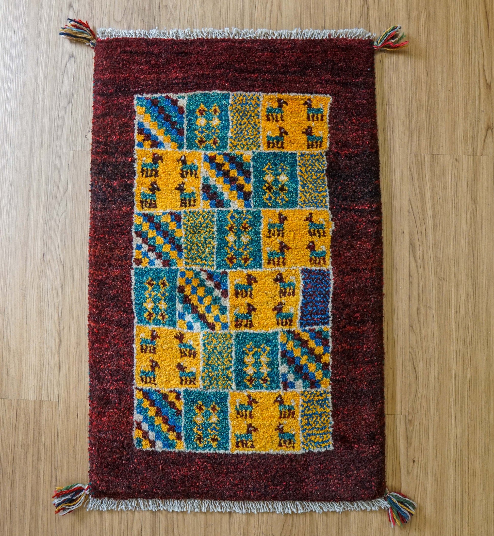  75×52cm ペルシャ絨毯 手織りギャッベ アマレ族 ギャベ