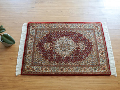  88×61cm　ペルシャ絨毯 タブリーズ産　50RAJ