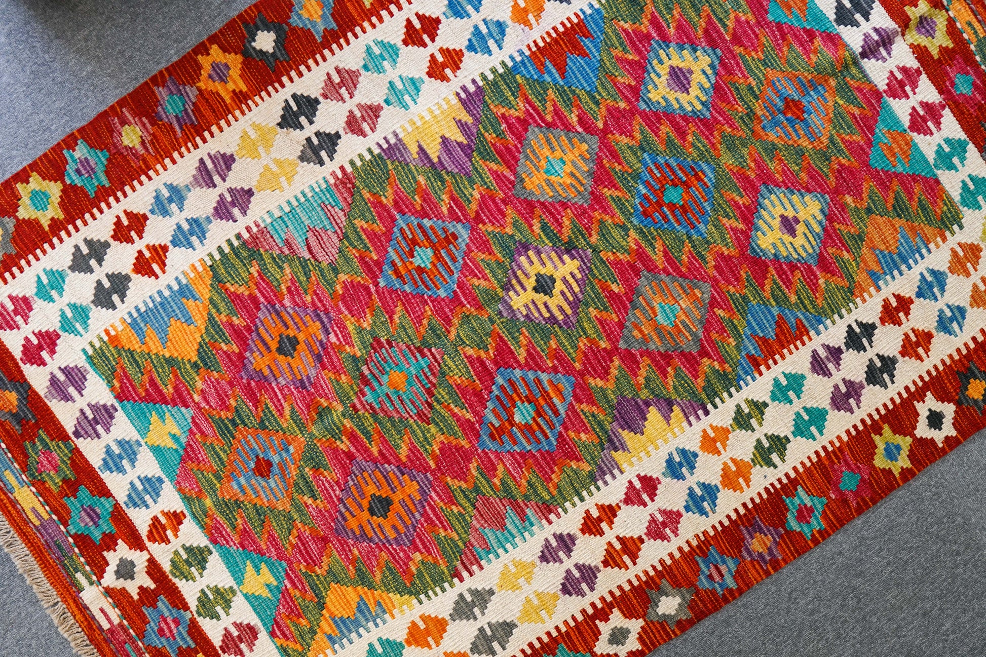 153×104cm　　アフガニスタン　手織り　キリム Decorworks