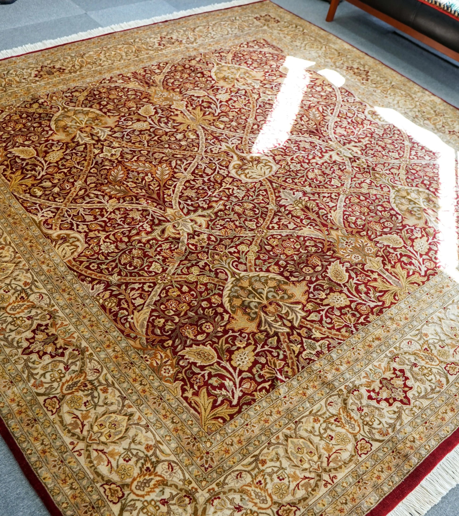 257×252cm  パキスタン ダブルノッ 手織り絨毯 Decorworks