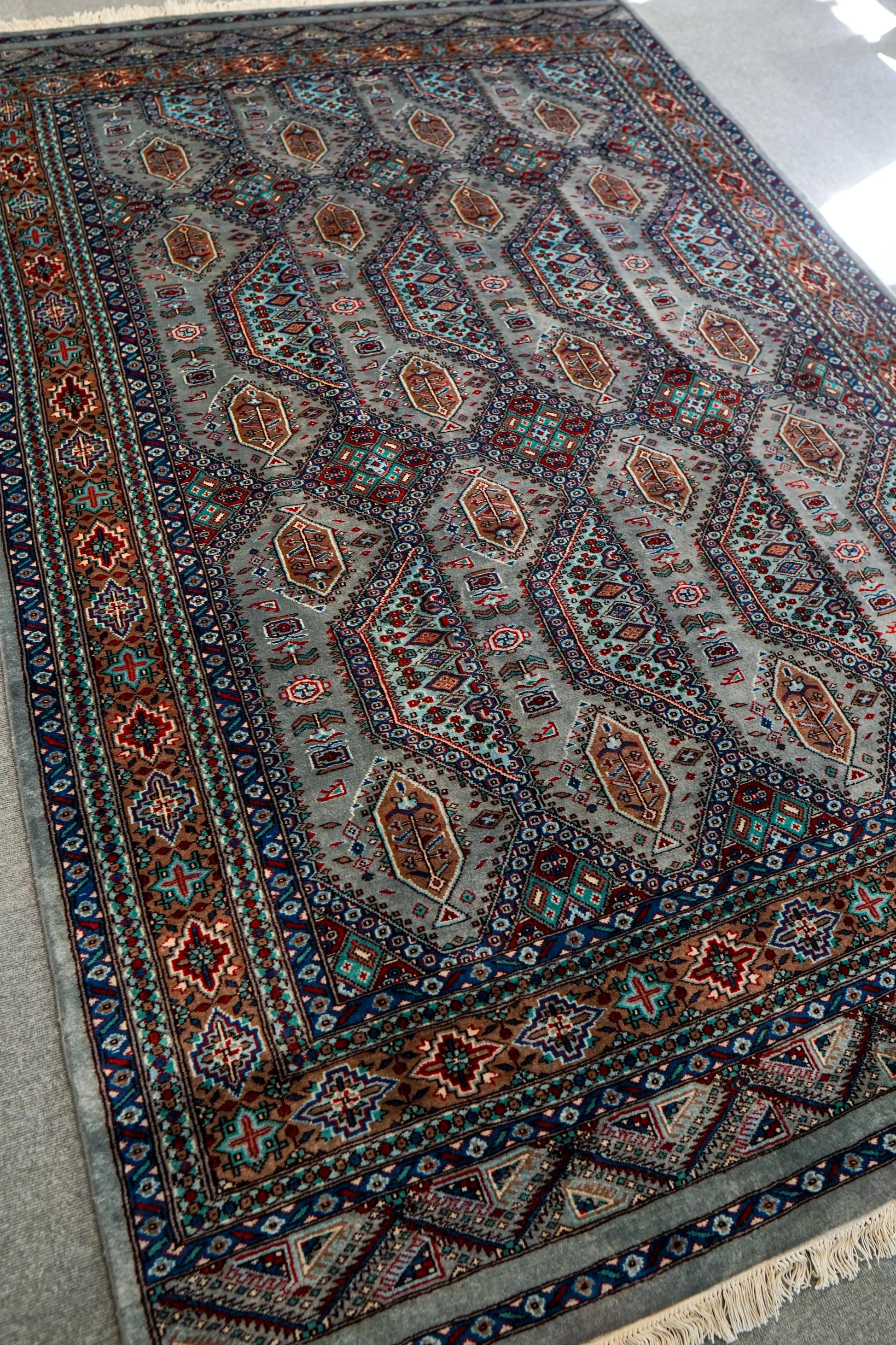 239×154cm【パキスタン手織り絨毯】 Decorworks