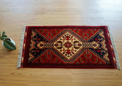  アフガニスタン手織り絨毯 カールモハメディ 105×52cm｜高密度織り・上質ウール トライバルラグ