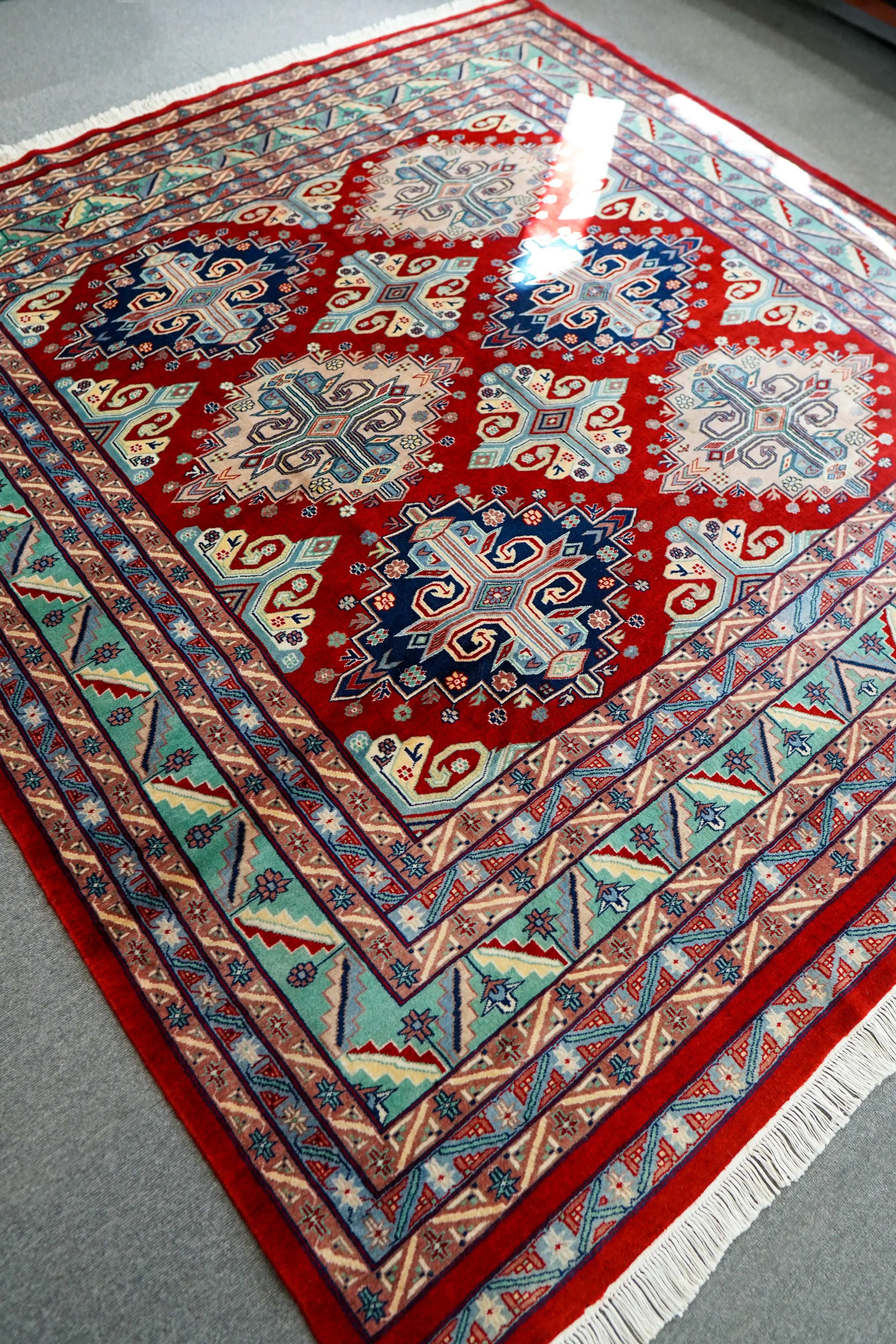 パキスタン絨毯、伝統手織りラグ、高品質ウールラグ通販、Decorworks