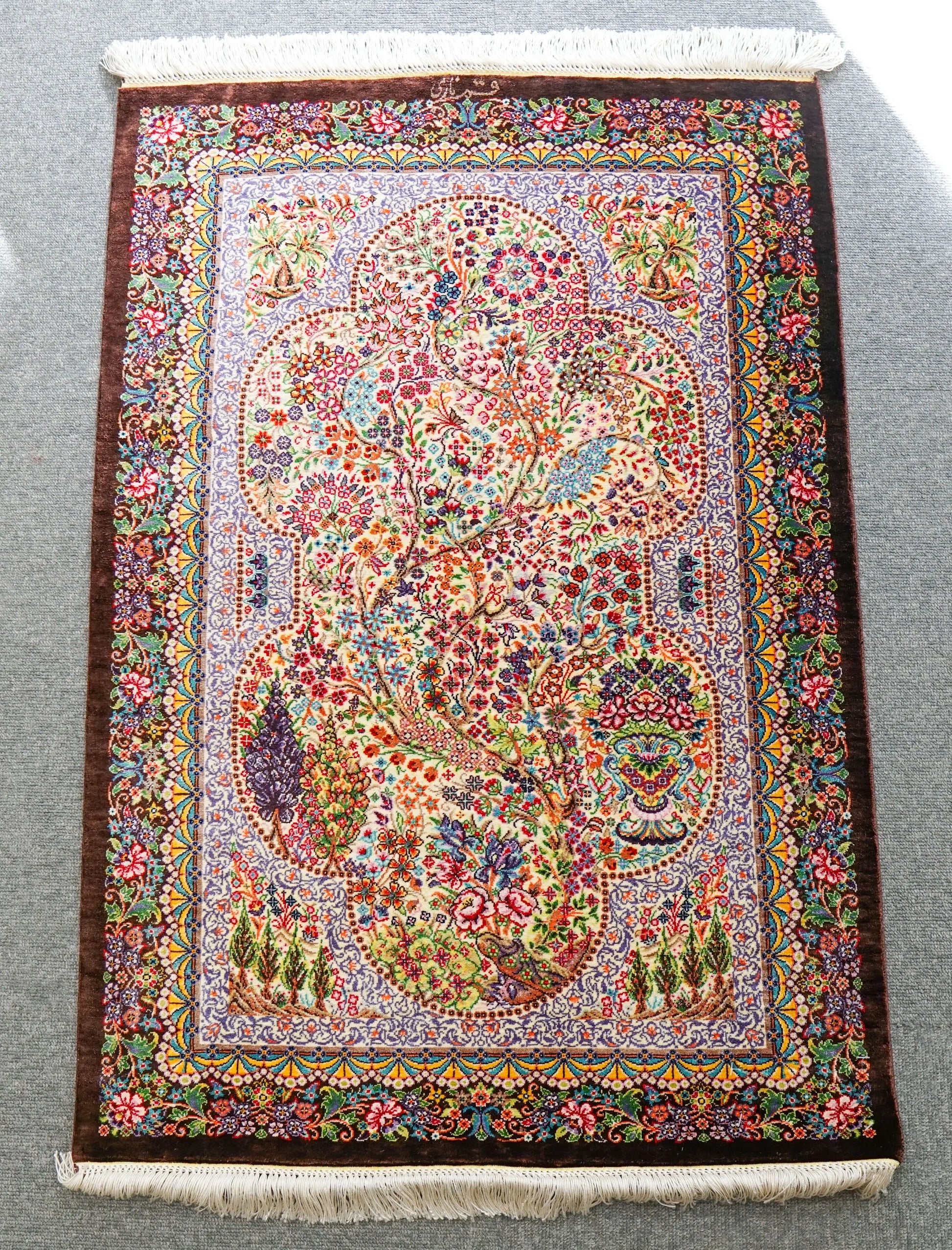 90×61cm　【ペルシャ絨毯　クム産　ナーリイ房　シルク 100%　】 Decorworks