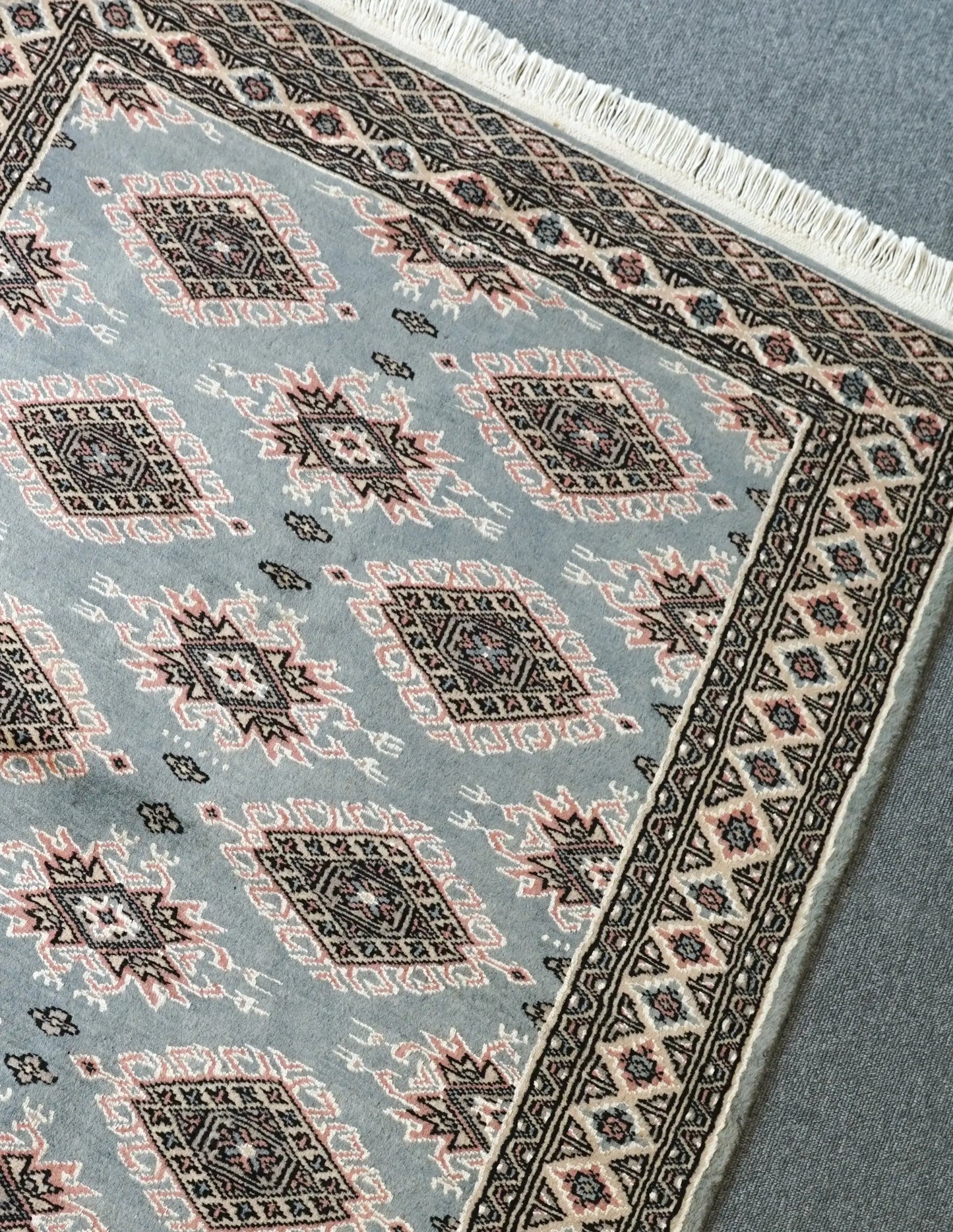 144×92cm【パキスタン手織り絨毯】 Decorworks