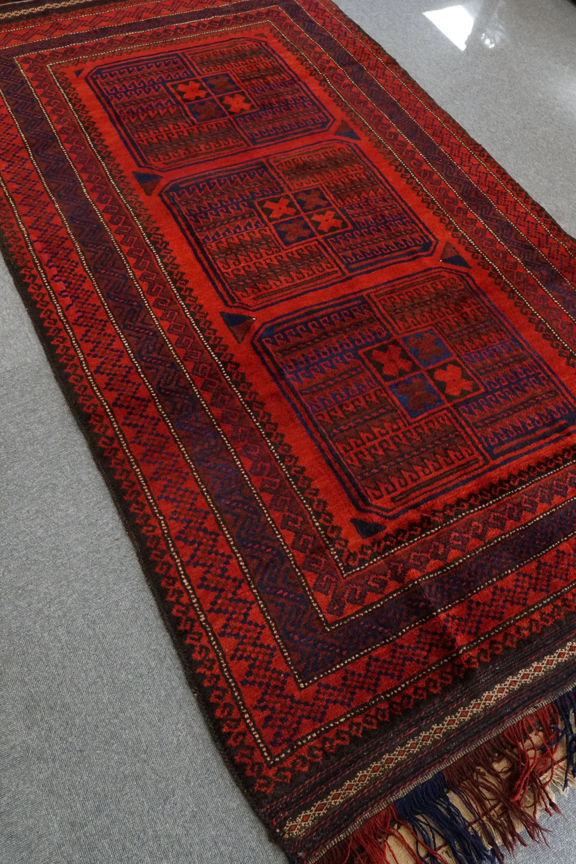 235x124cm バルーチ ヴィンテージラグ 手織り絨毯 Decorworks