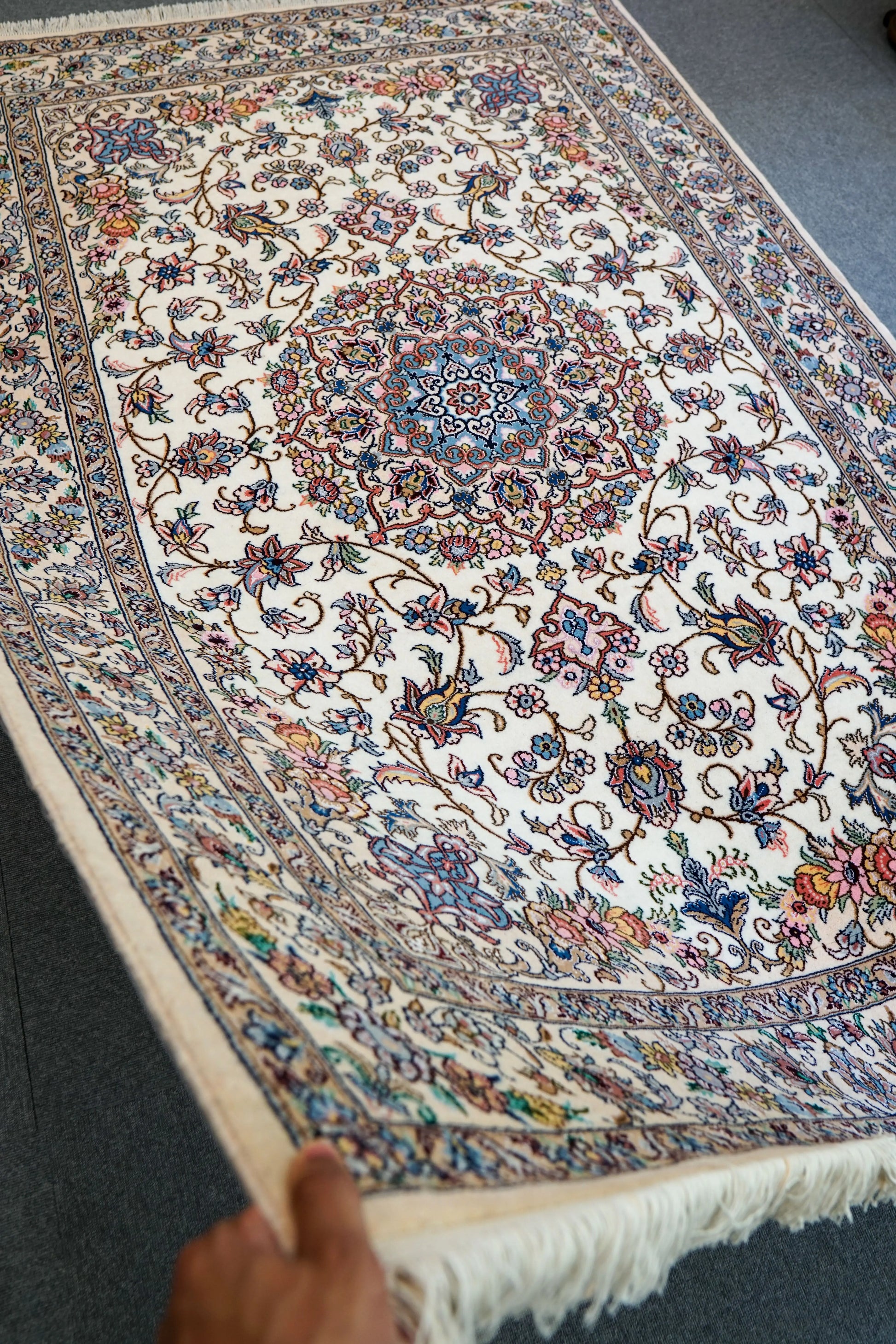 240×156cm　 ペルシャ手織り絨毯 - Decorworks