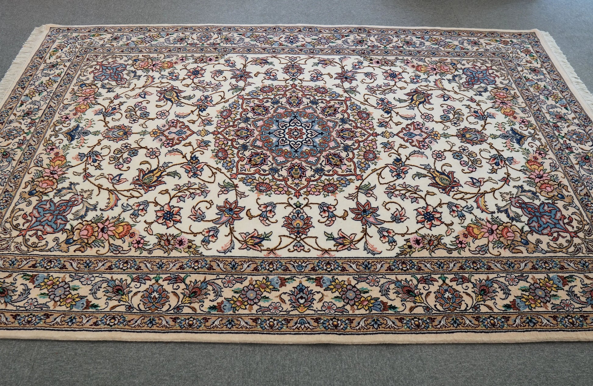 240×156cm　 ペルシャ手織り絨毯 - Decorworks