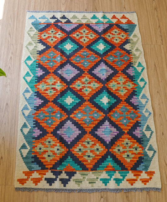 アフガニスタン 手織りキリム118×81cm トライバルラグ